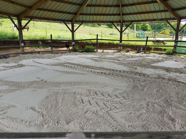 Manege1