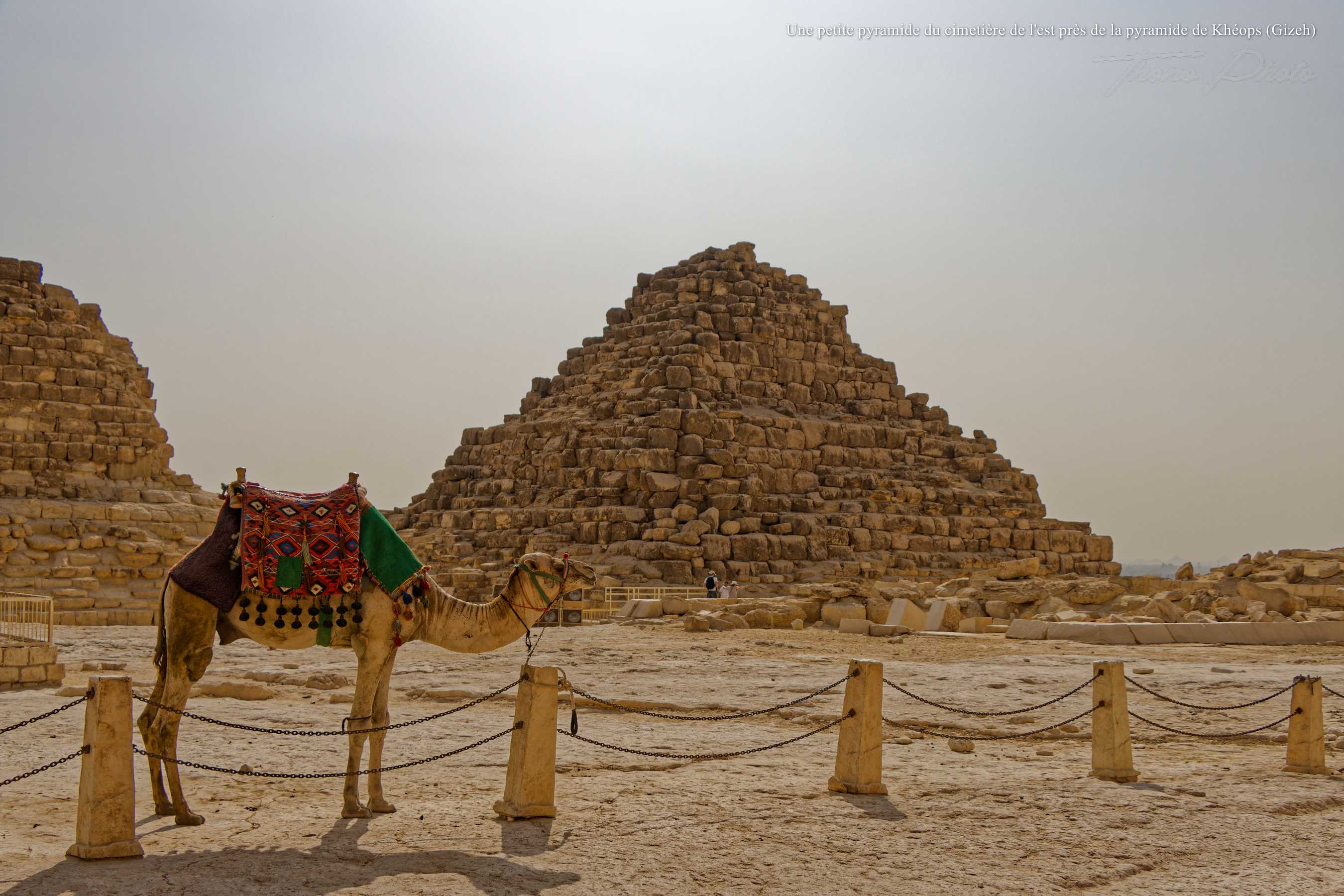 Pyramide reine de kheops f