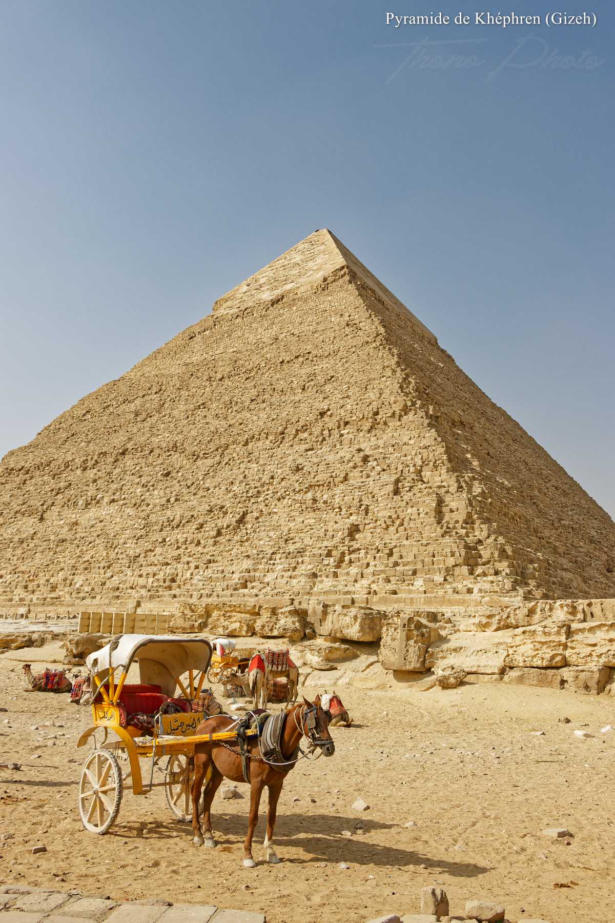 Pyramide de khephren cariole f