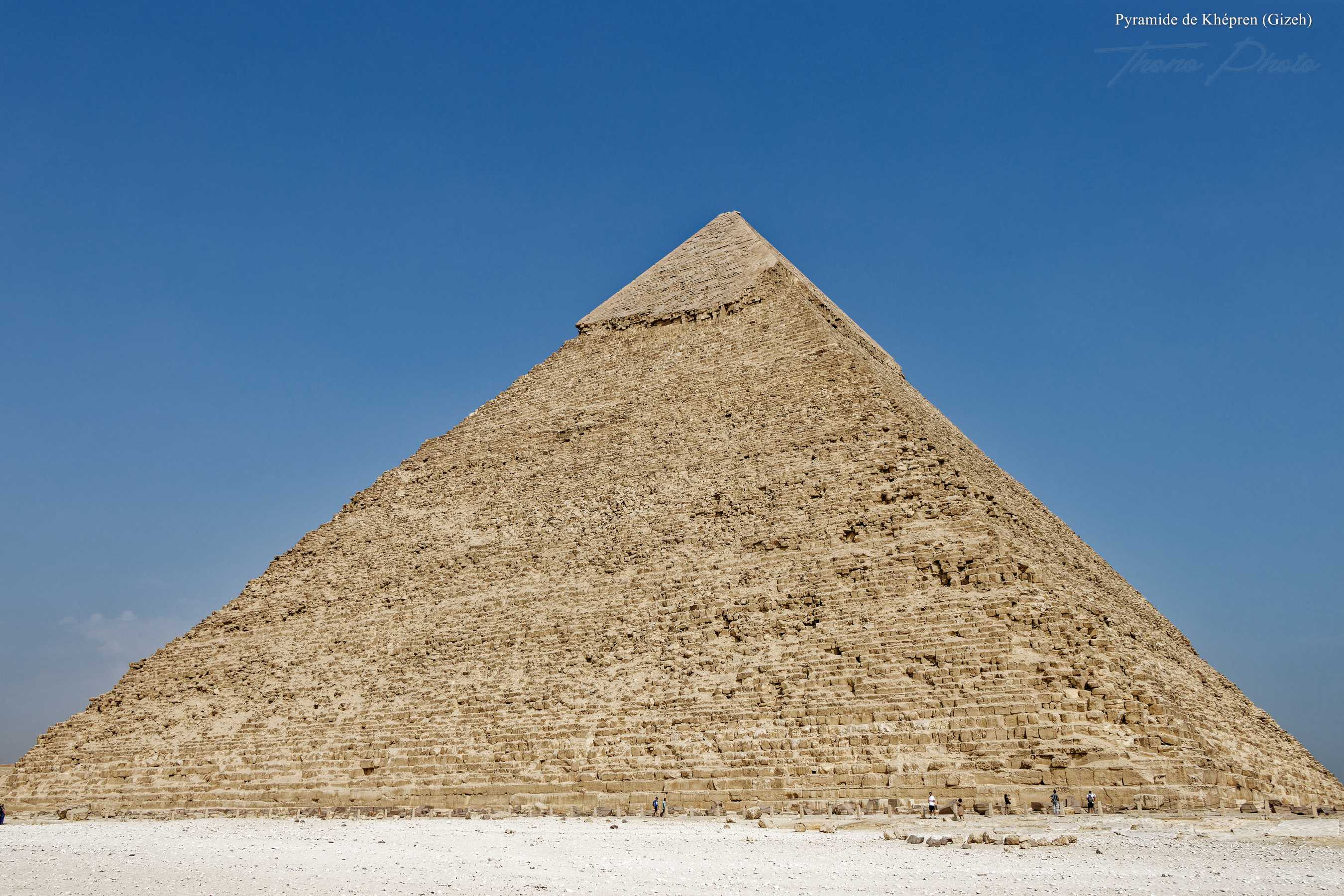 Pyramide de khephren bis f