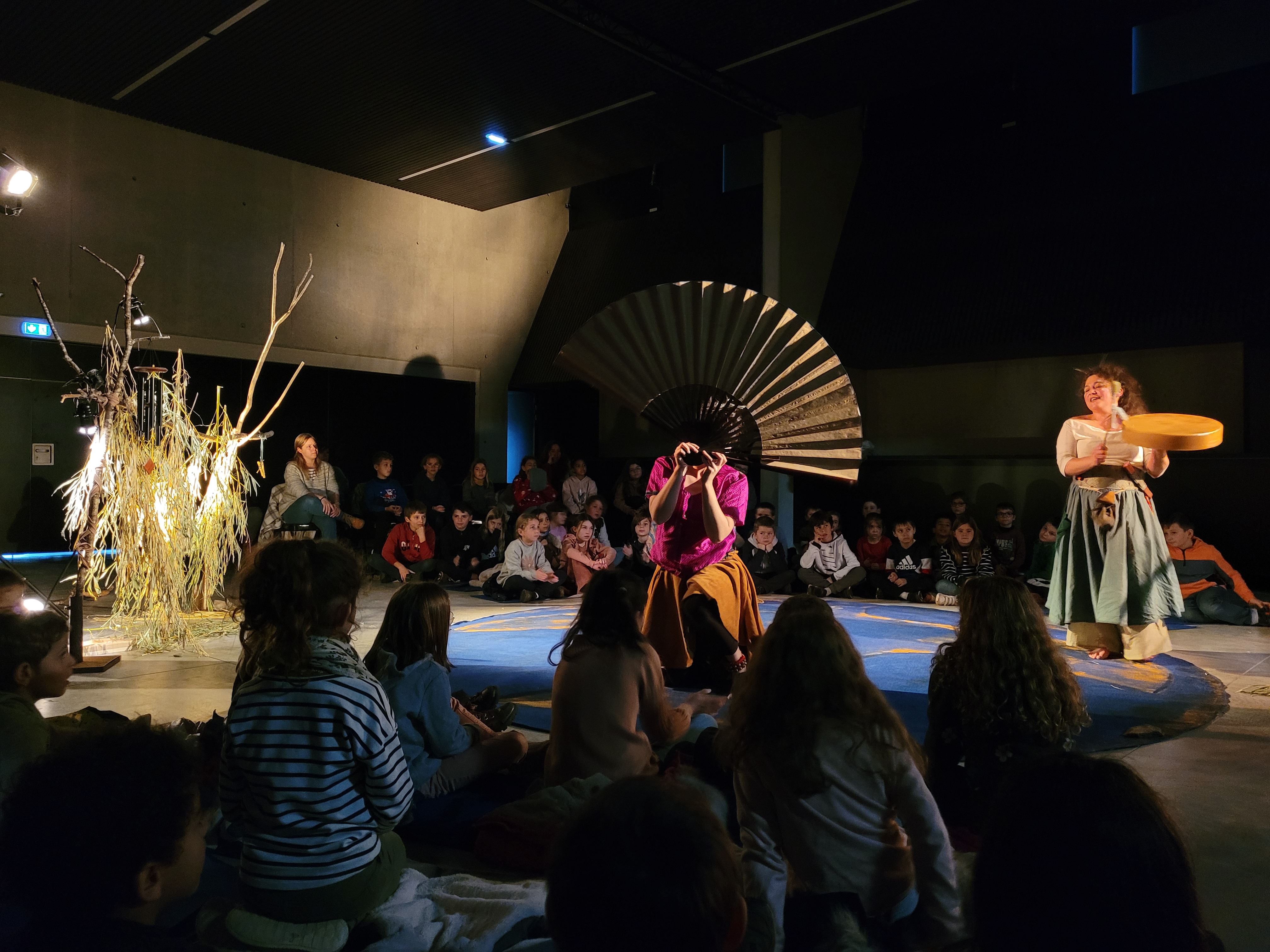 Espace circulaire sceno brifontal