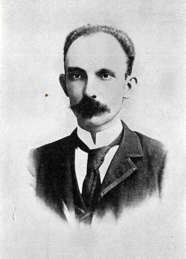 640px-Jose Marti retrato mas conocido Jamaica 1892