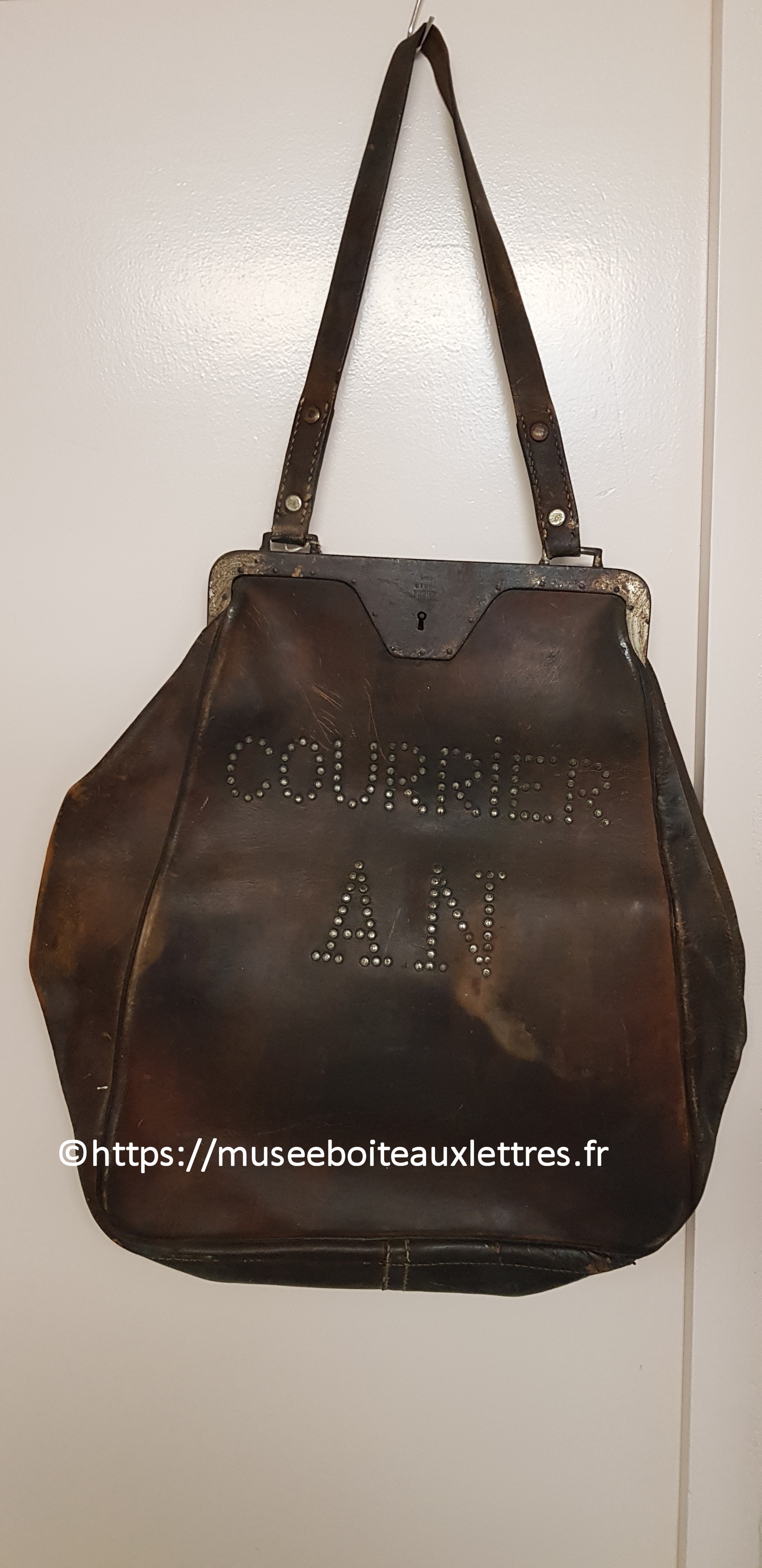 sacoche de facteur ptt fichet