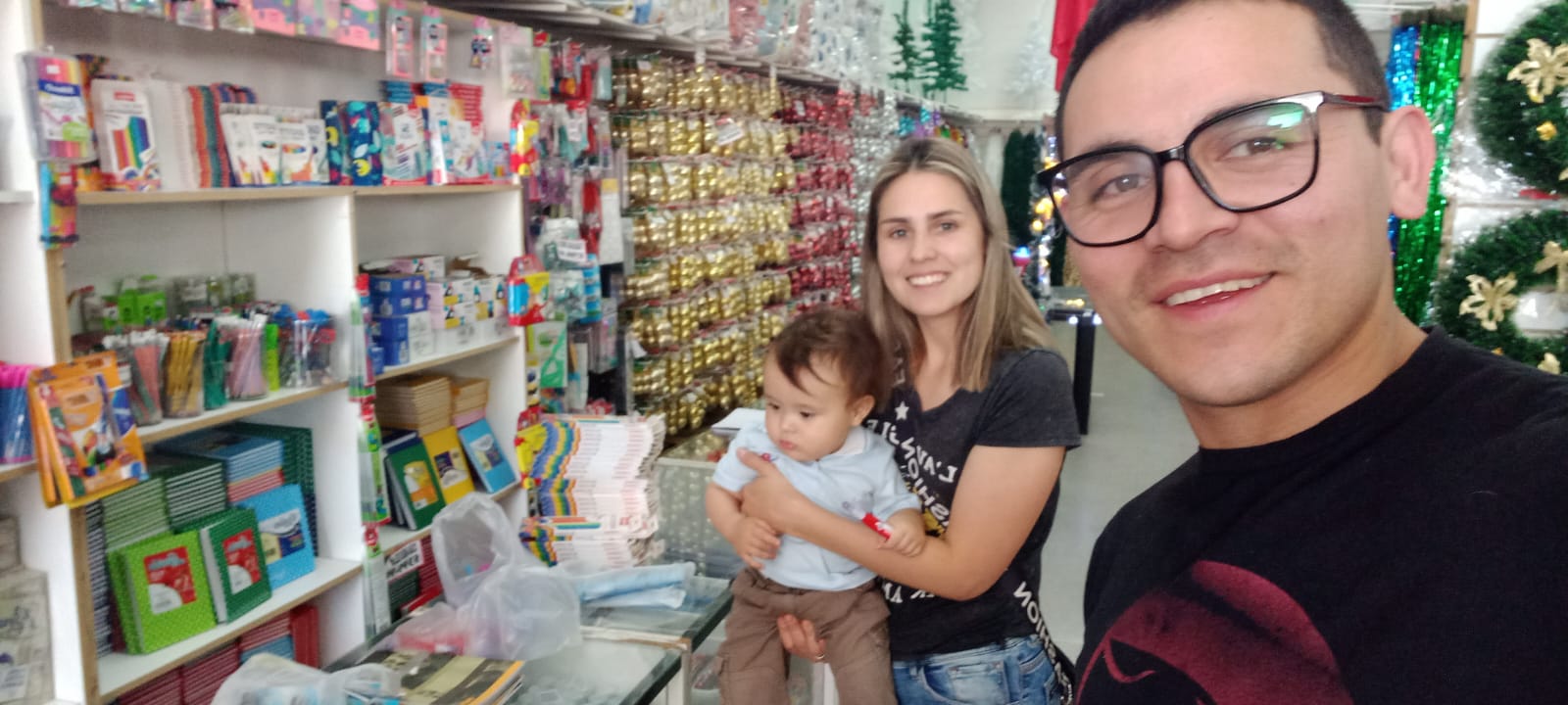 Notre équipe prépare ses prochaines distributions de nourriture !