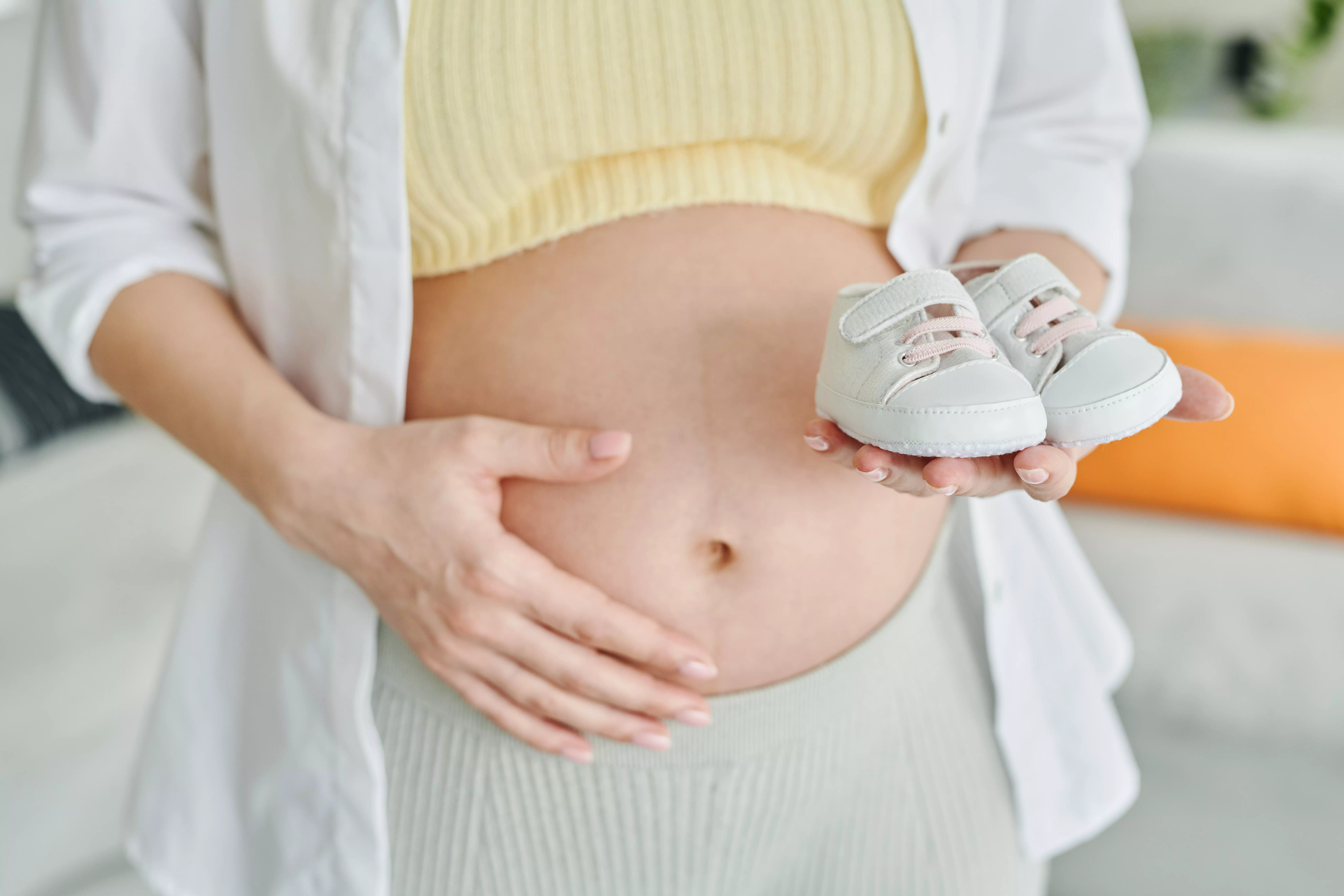 Le praticien Cécile Chabot Lyon Acupuncture propose des séances d'acupuncture efficaces pour femmes enceintes, retournement de bébé