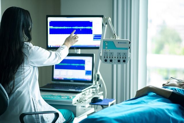 La technologie empêche-t-elle la rencontre en soins infirmiers?
