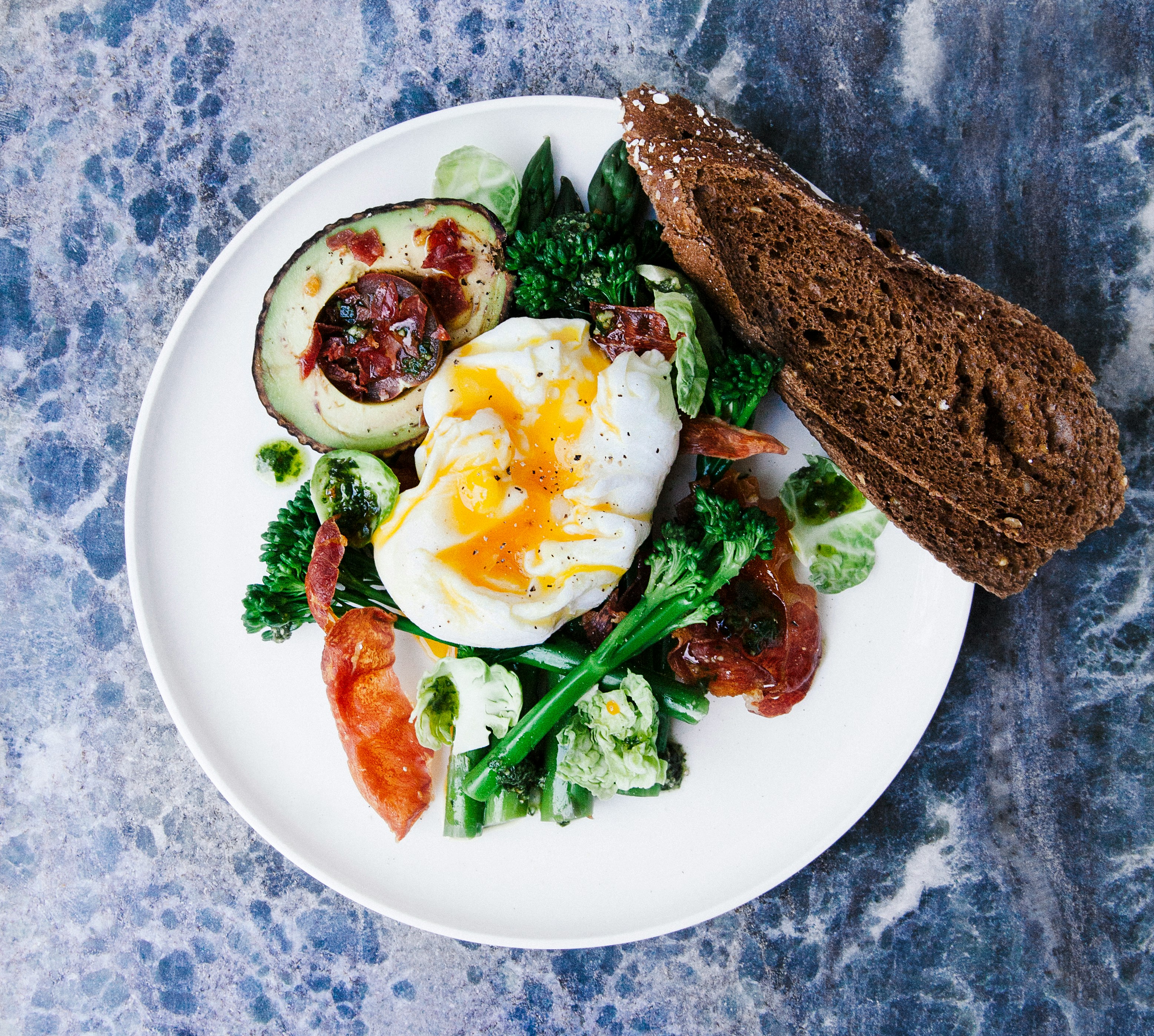 Démarrez Votre Journée Sportive sur les Chapeaux de Roues : L'Importance du Petit-Déjeuner