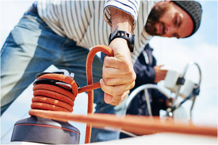 D'où vient la marinière, ce tricot rayé porté par les marins ?