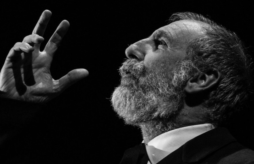 Théâtre: Victor HUGO, un géant dans un siècle   