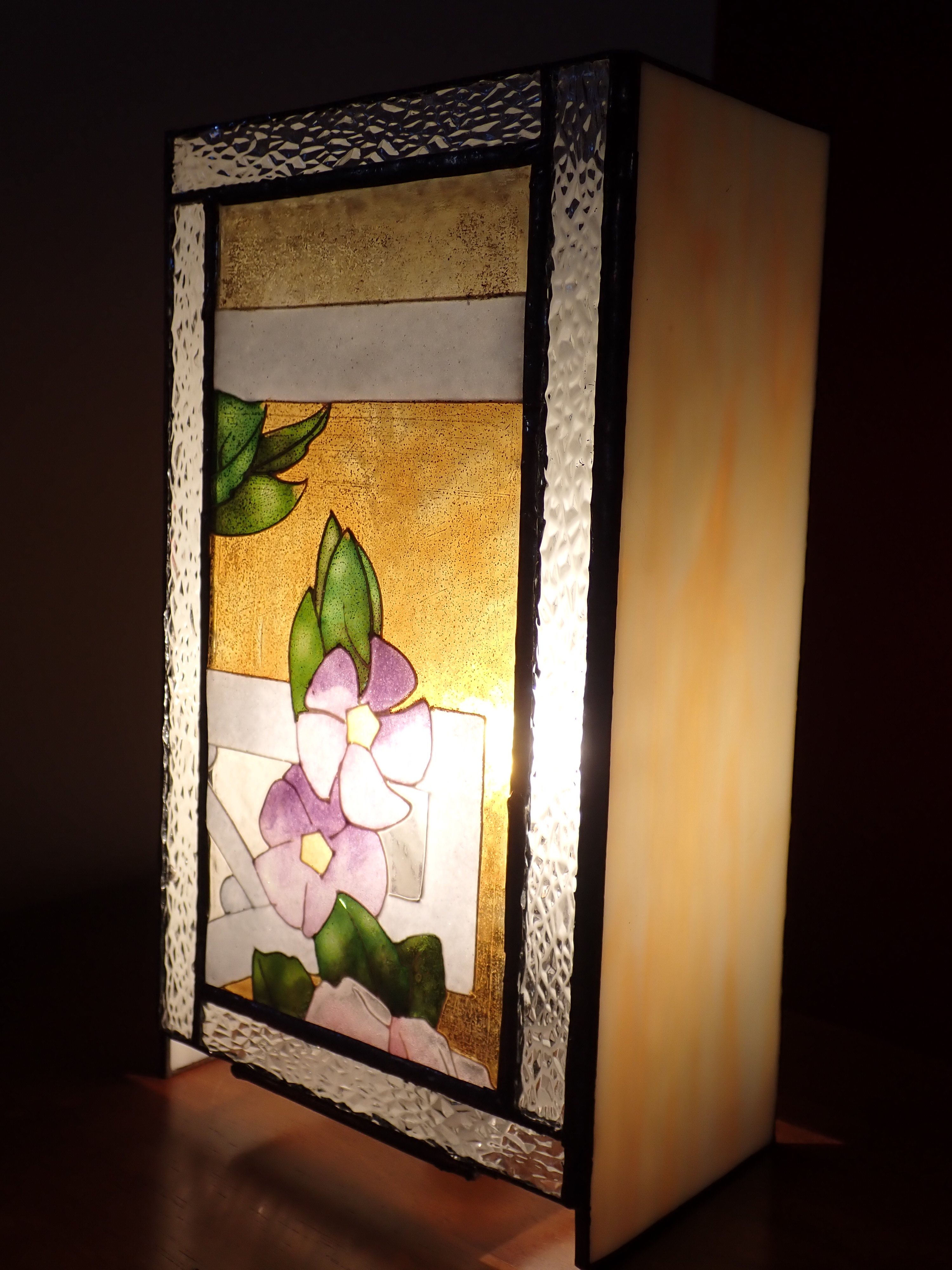 25 lampevieuxvitrail la dame de verre montelimar france