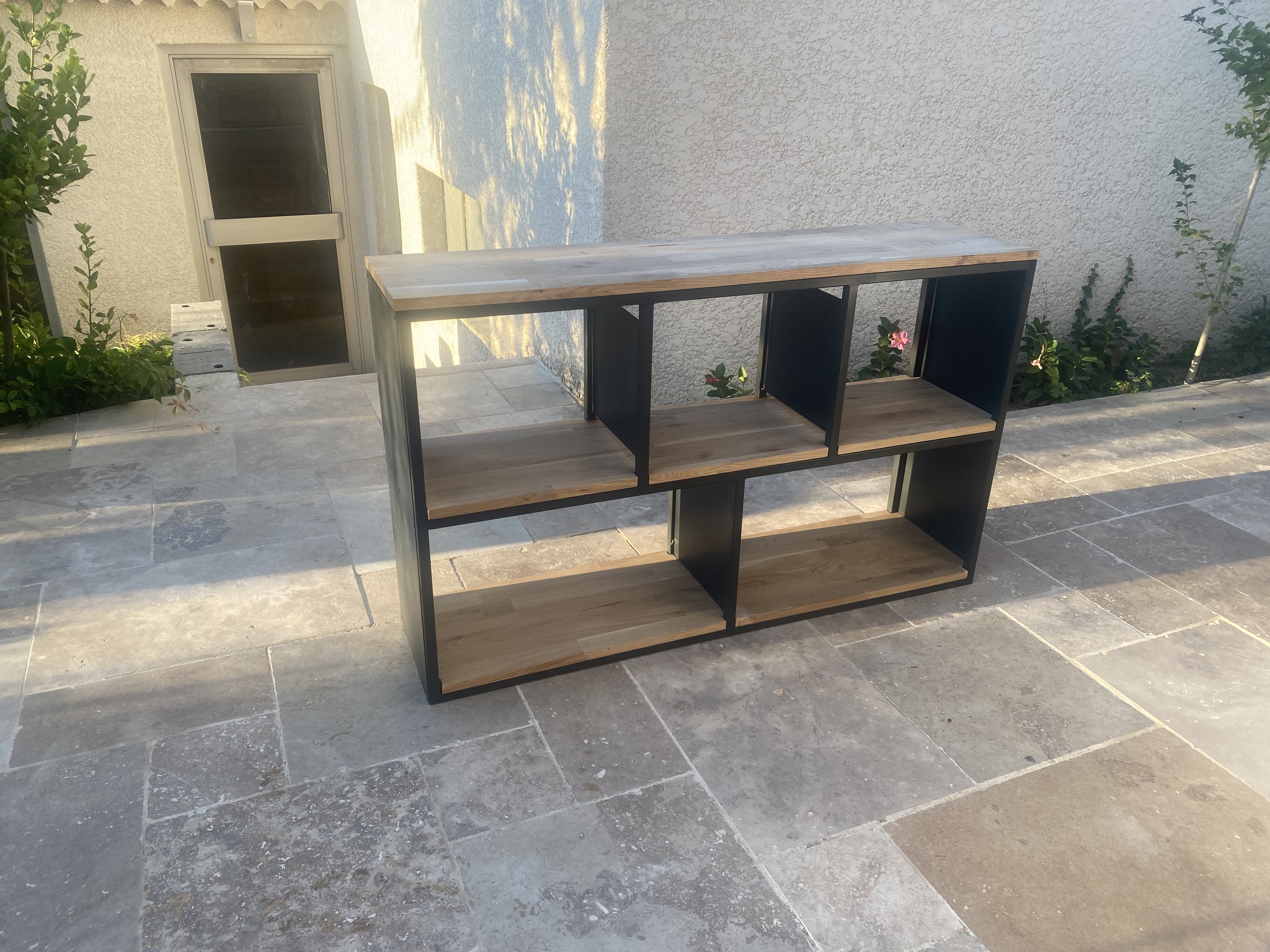 Meuble bas acier et chene