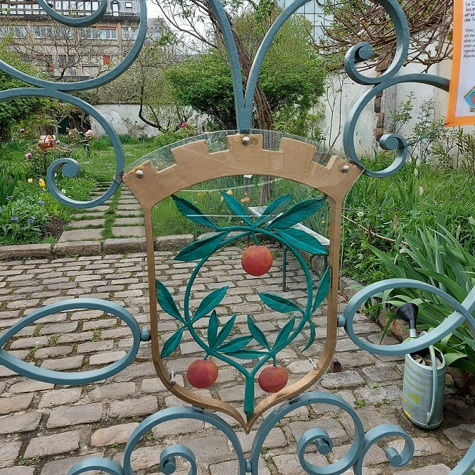 Le portail du clos à pêches de Bagnolet