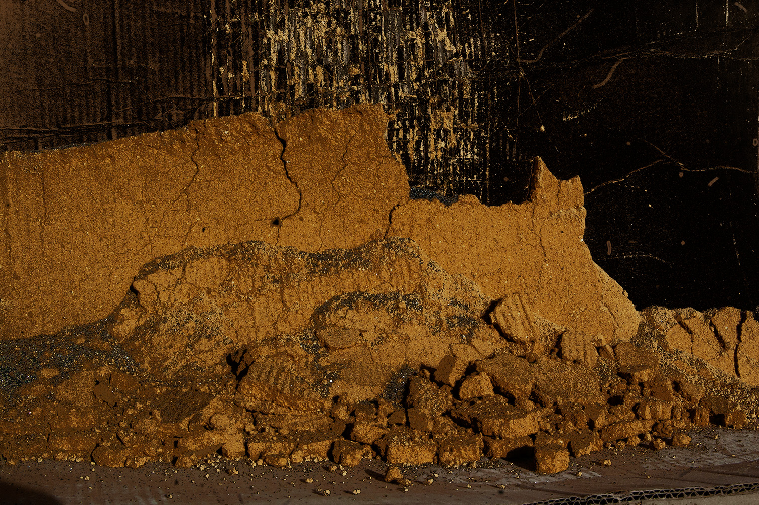 2014 jaune ruines portes mod2024