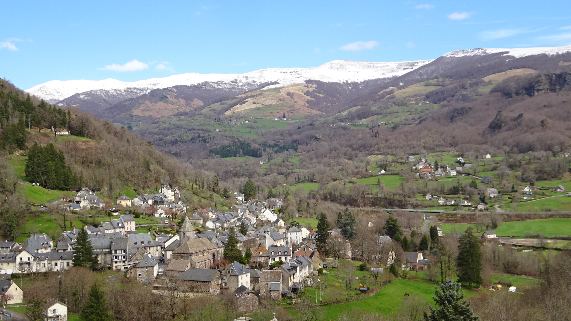 Thiezac-au-printemps-3-