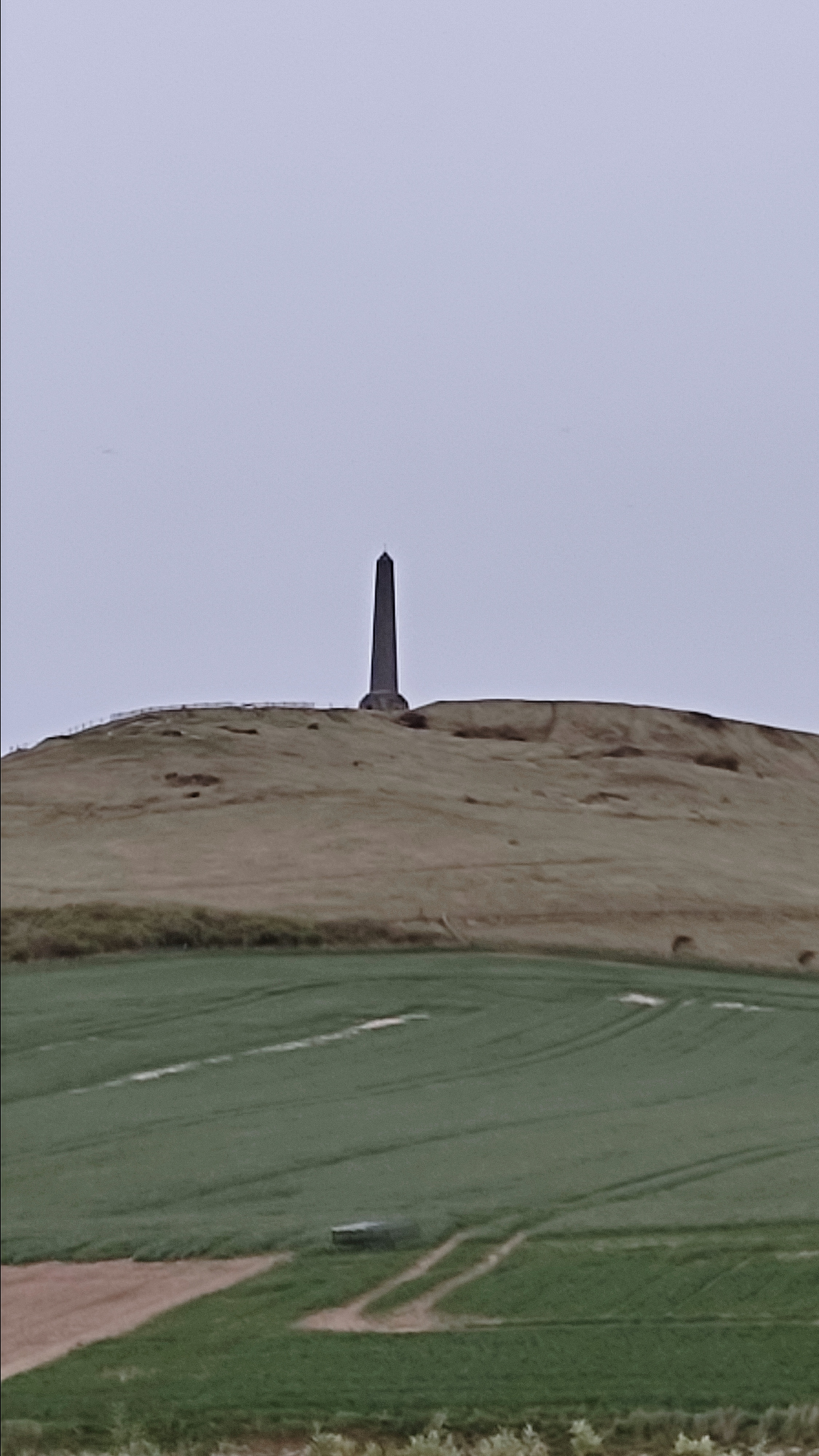 2024 cap blanc nez