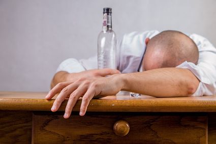 Le déni, un symptôme du trouble de l’usage à l’alcool
