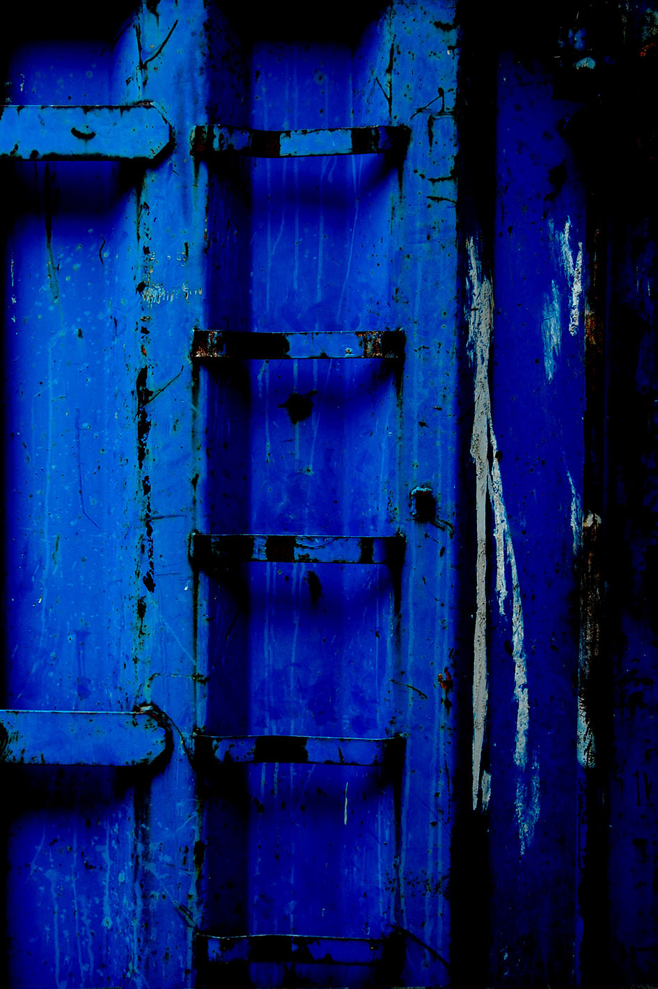 2007 by air nature morte