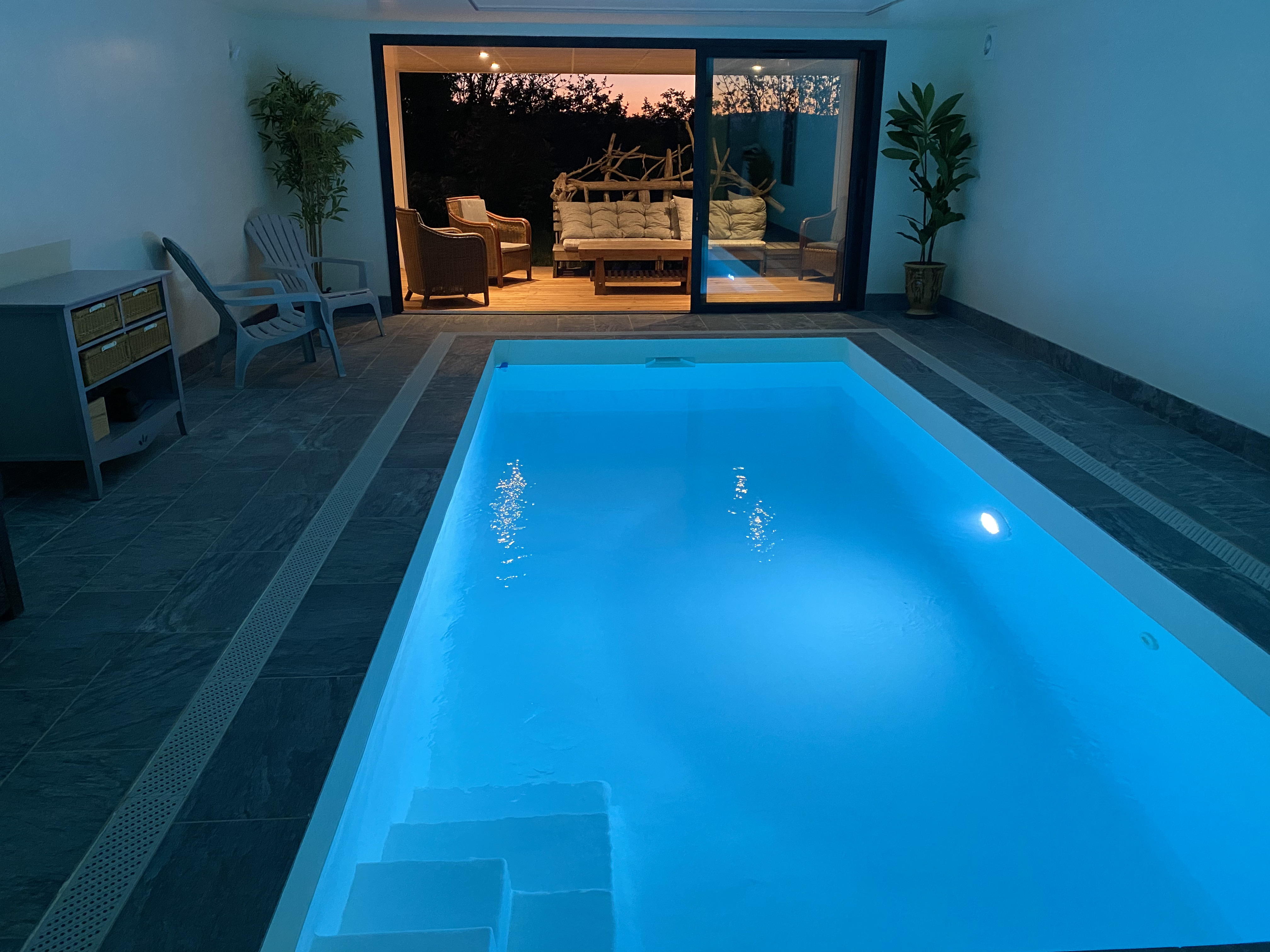 Piscine nuit conv