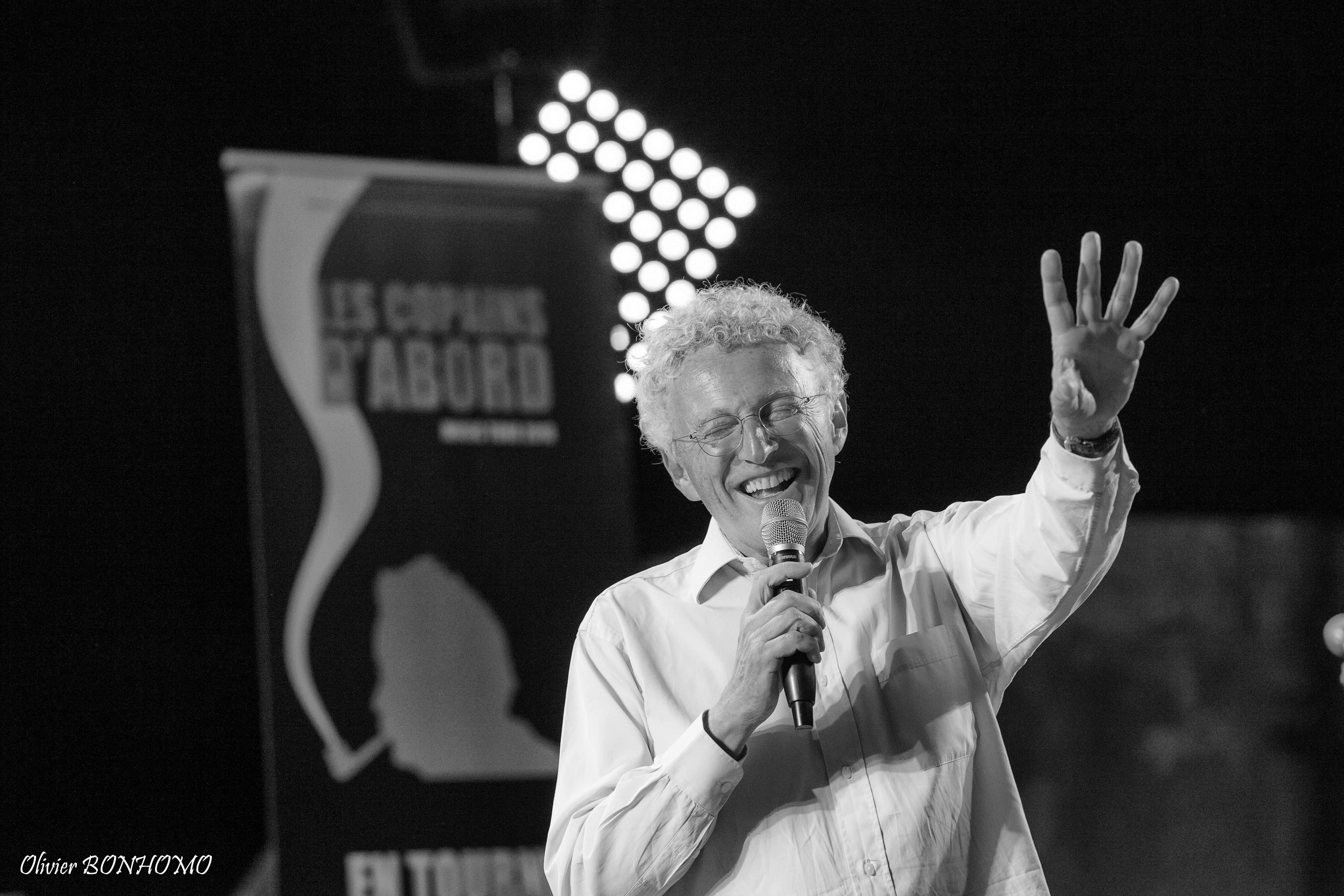 NELSON MONFORT, NOUS MET EN JAMBE POUR L’ÉTÉ