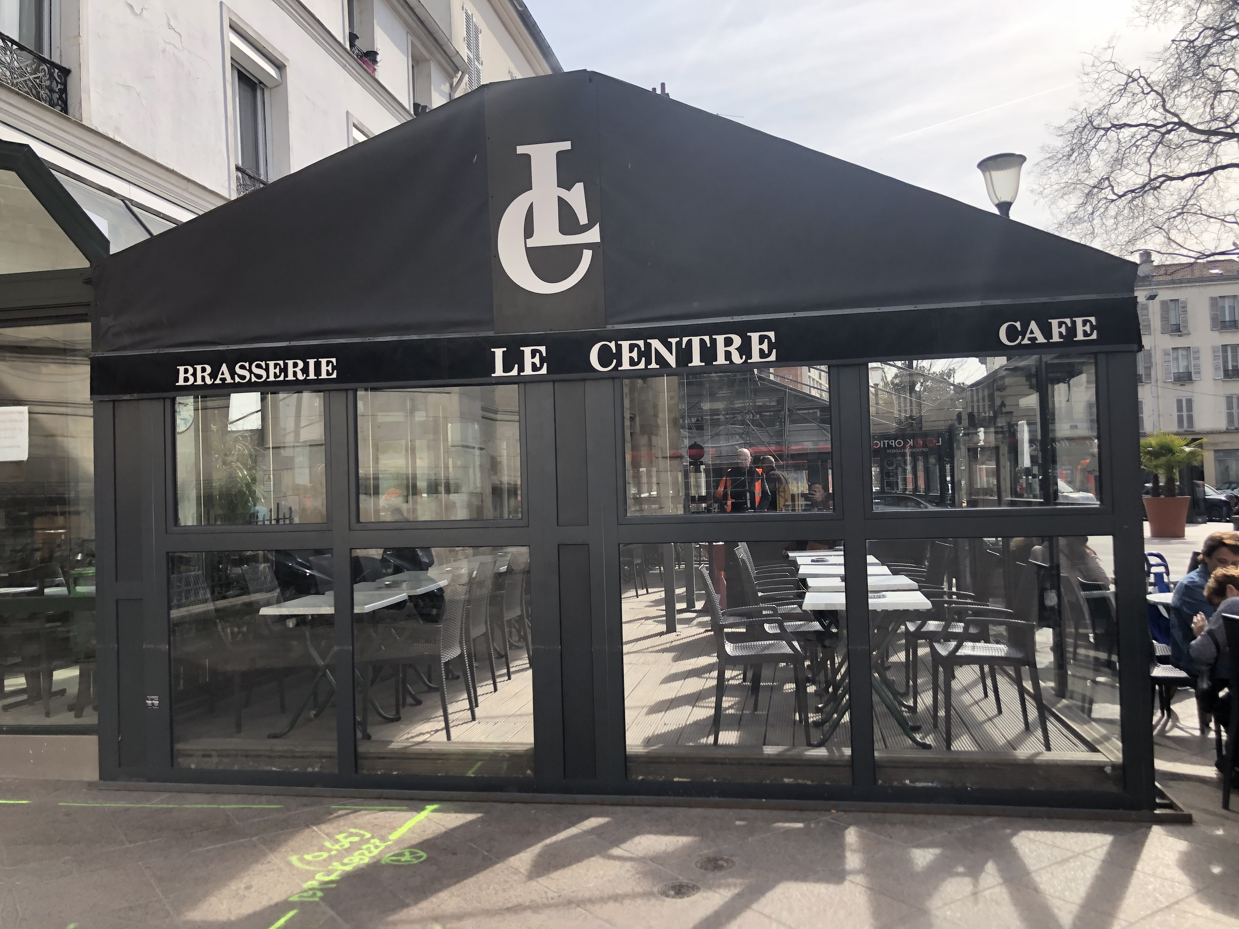 Dépose et réemploi d'une terrasse à Aubervilliers