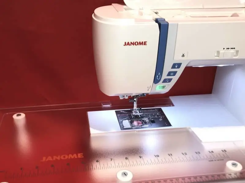 Machine a coudre janome skyline tours