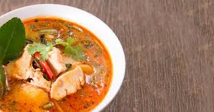Tom-yum-poulet