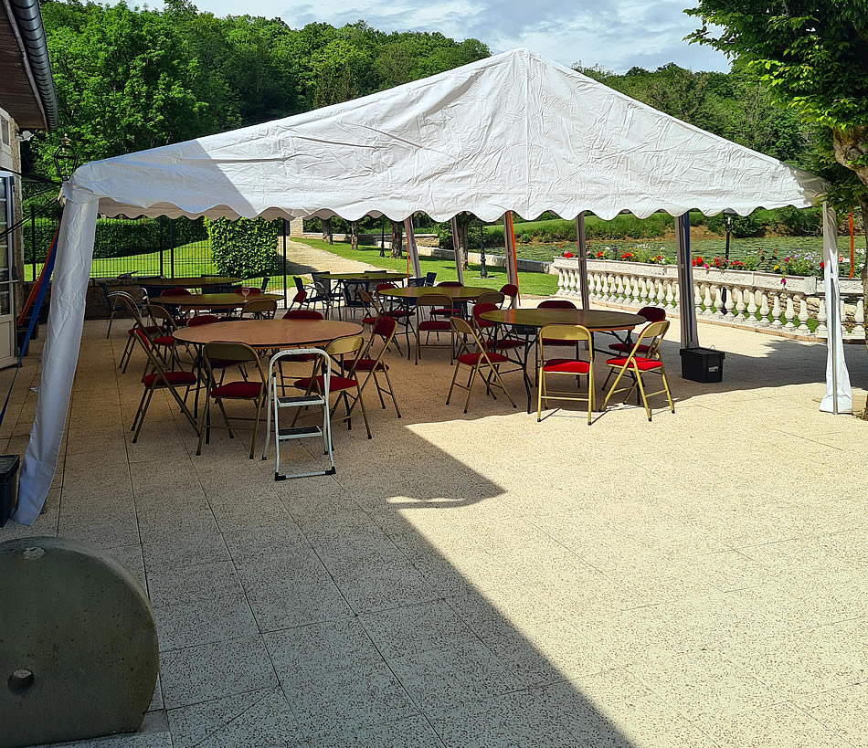 Le seuillon terrasse tonnelle