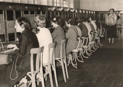 Le central téléphonique de Narbonne Gambetta dans les années 50