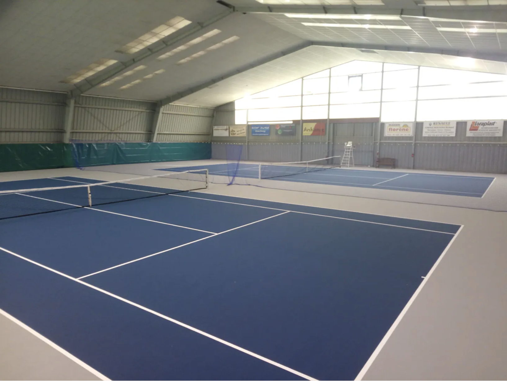 Court int 1