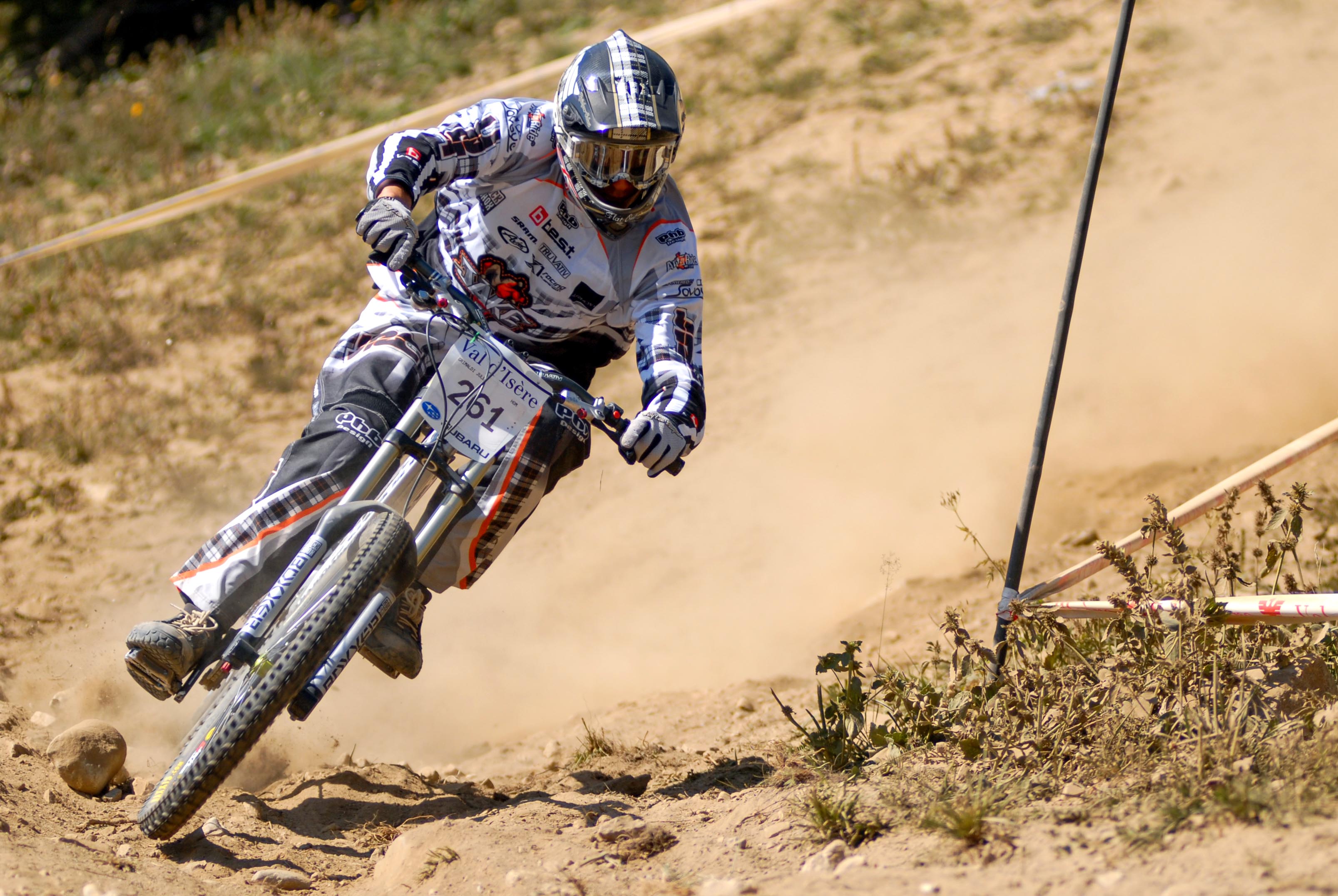 Val d isere the top of the pops 2009 modifiee