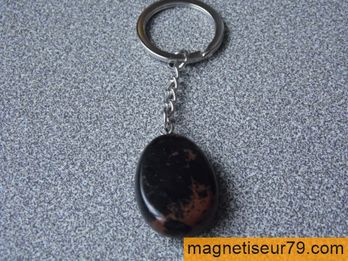 Porte-Cle-Obsidienne-Acajou-640x480-