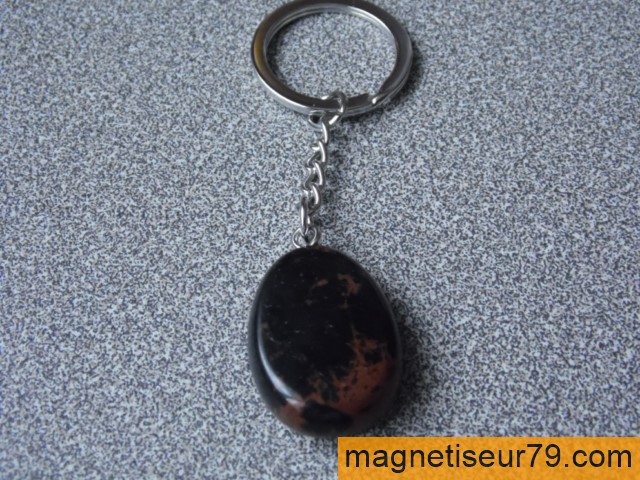 Porte-Cle-Obsidienne-Acajou-640x480-