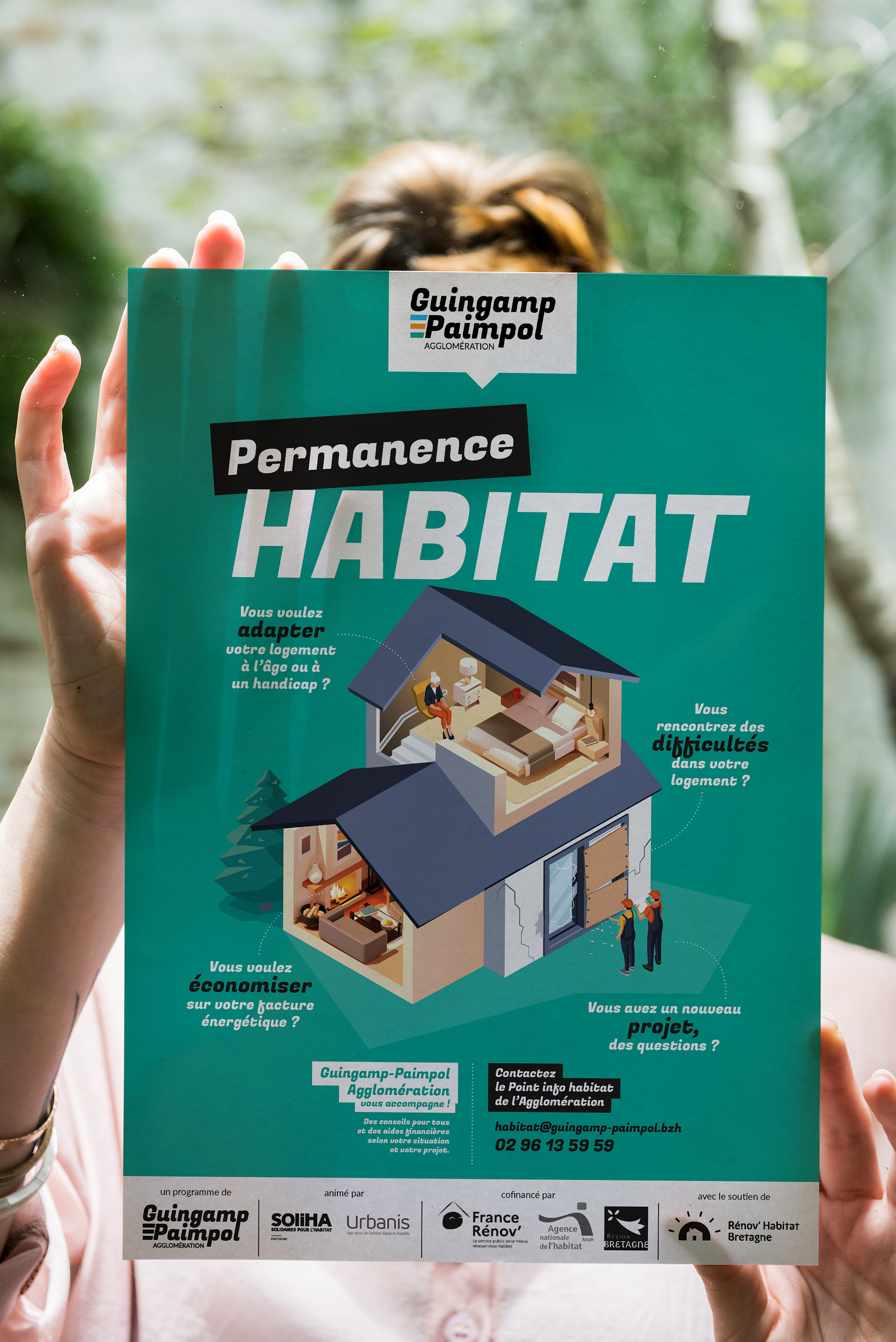 Mockup affiche point info habitat 3