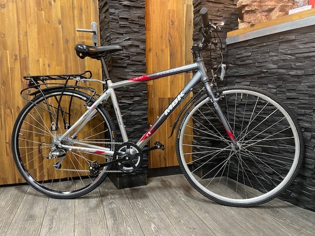 velo occasion fitness/vtc mbk alu gris  28P 8V leger tout equipe taille de 1M60 a 1M75 prix 390 euro