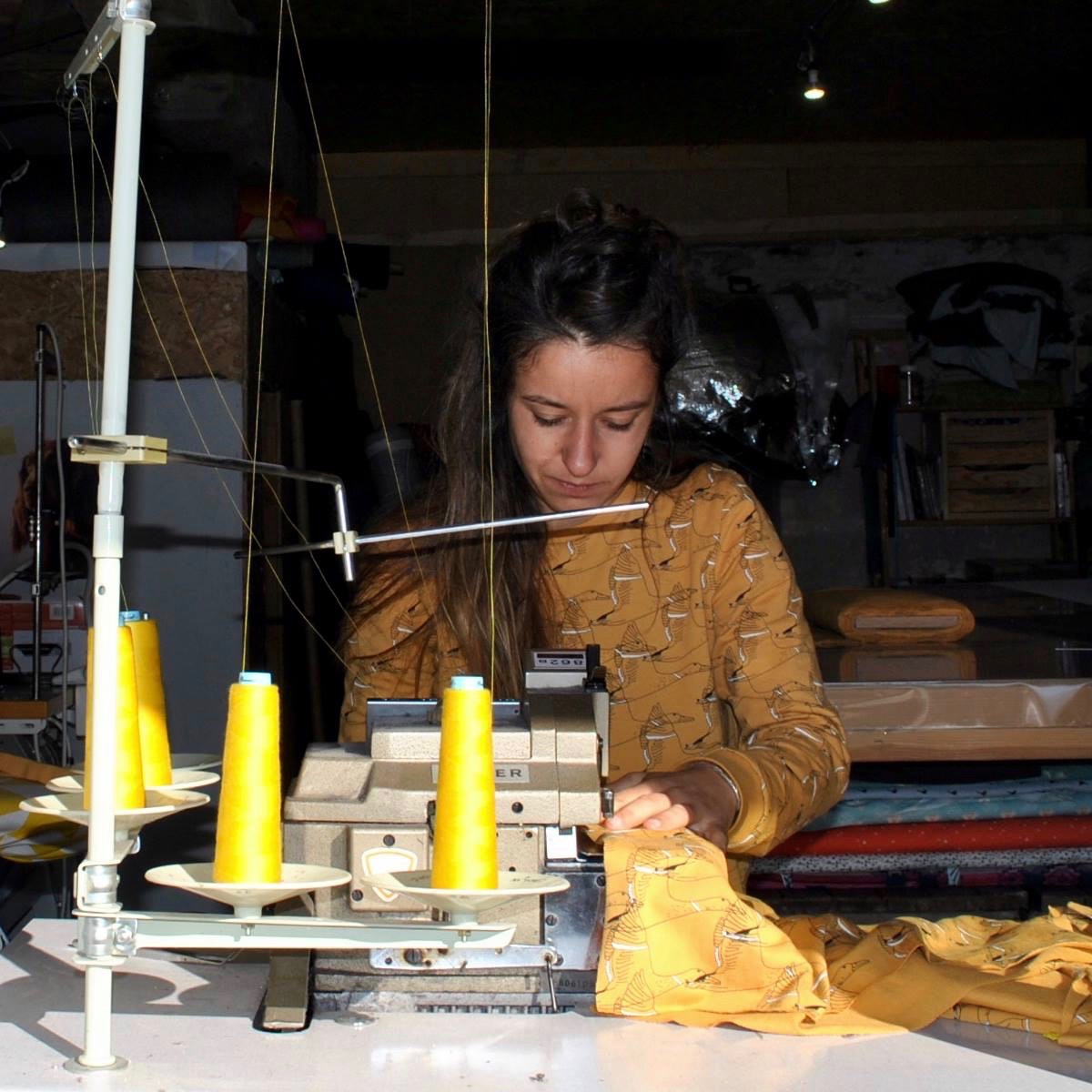 Hélène Debruères Eska Vêtements pour femme et homme Hautes Alpes Artisanat Fabriqué en France