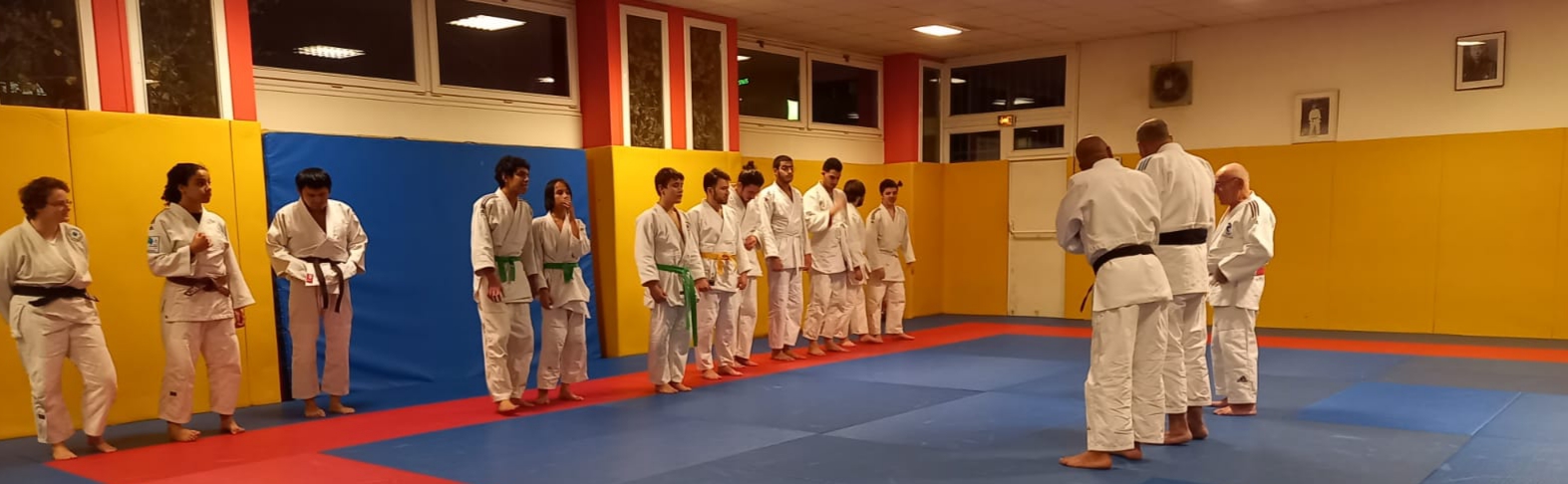 Des élèves déficients visuels invités par l'US Villejuif Judo 