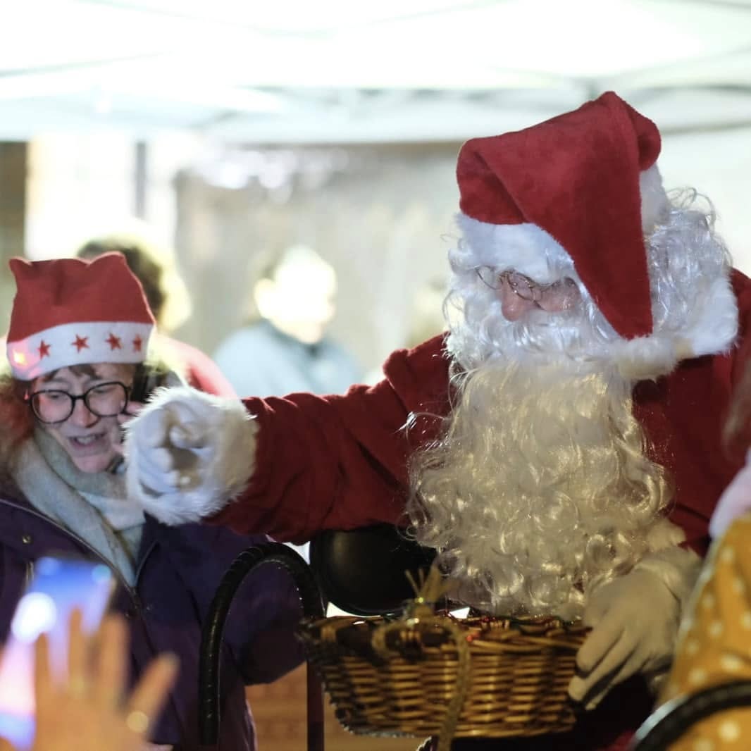 A BEAULIEU-SUR-LOIRE AU MARCHÉ DE NOËL