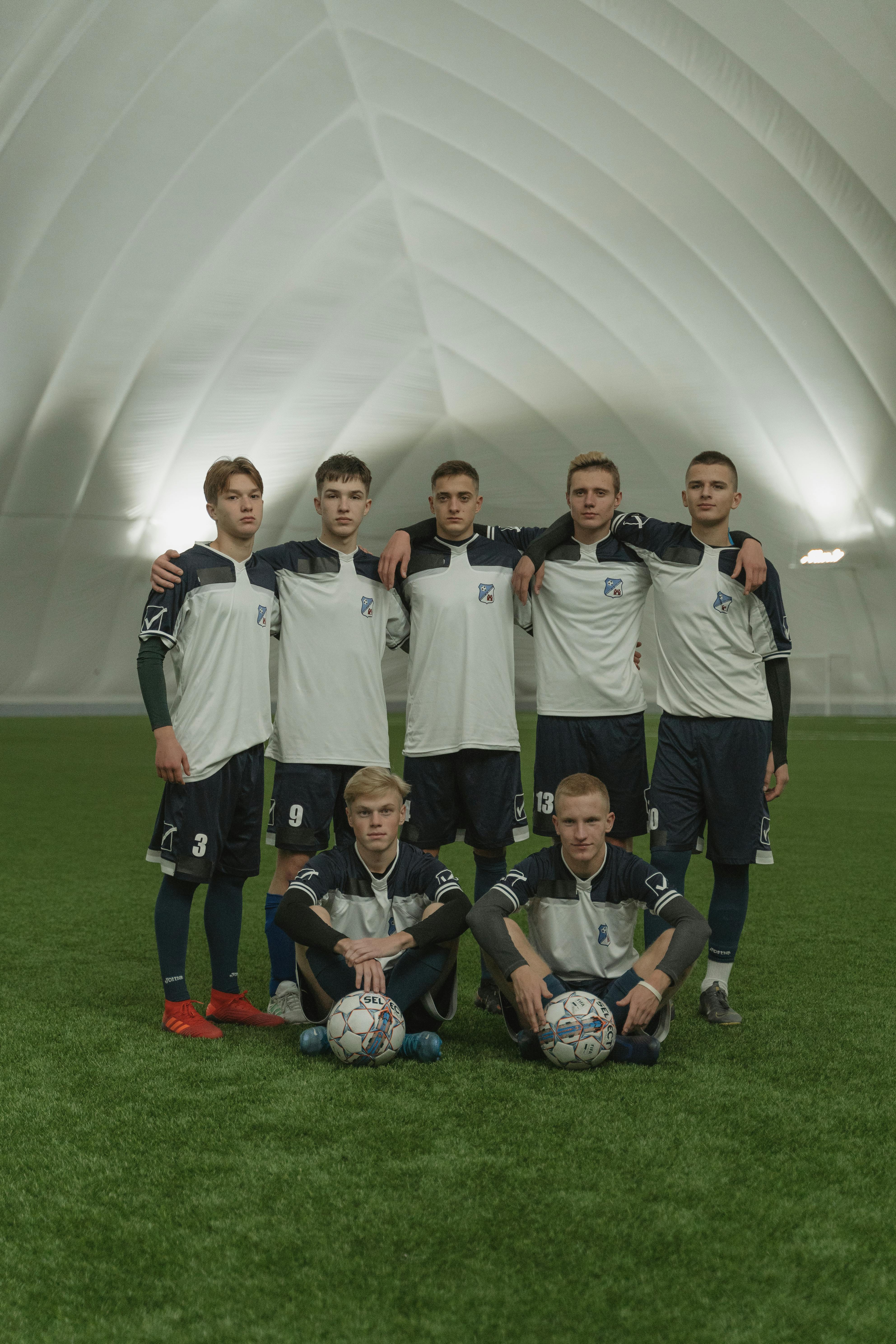 Equipe-de-foot-en-uniforme