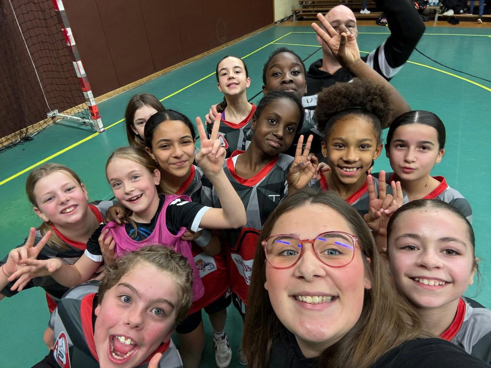 CHAMPIONNES 