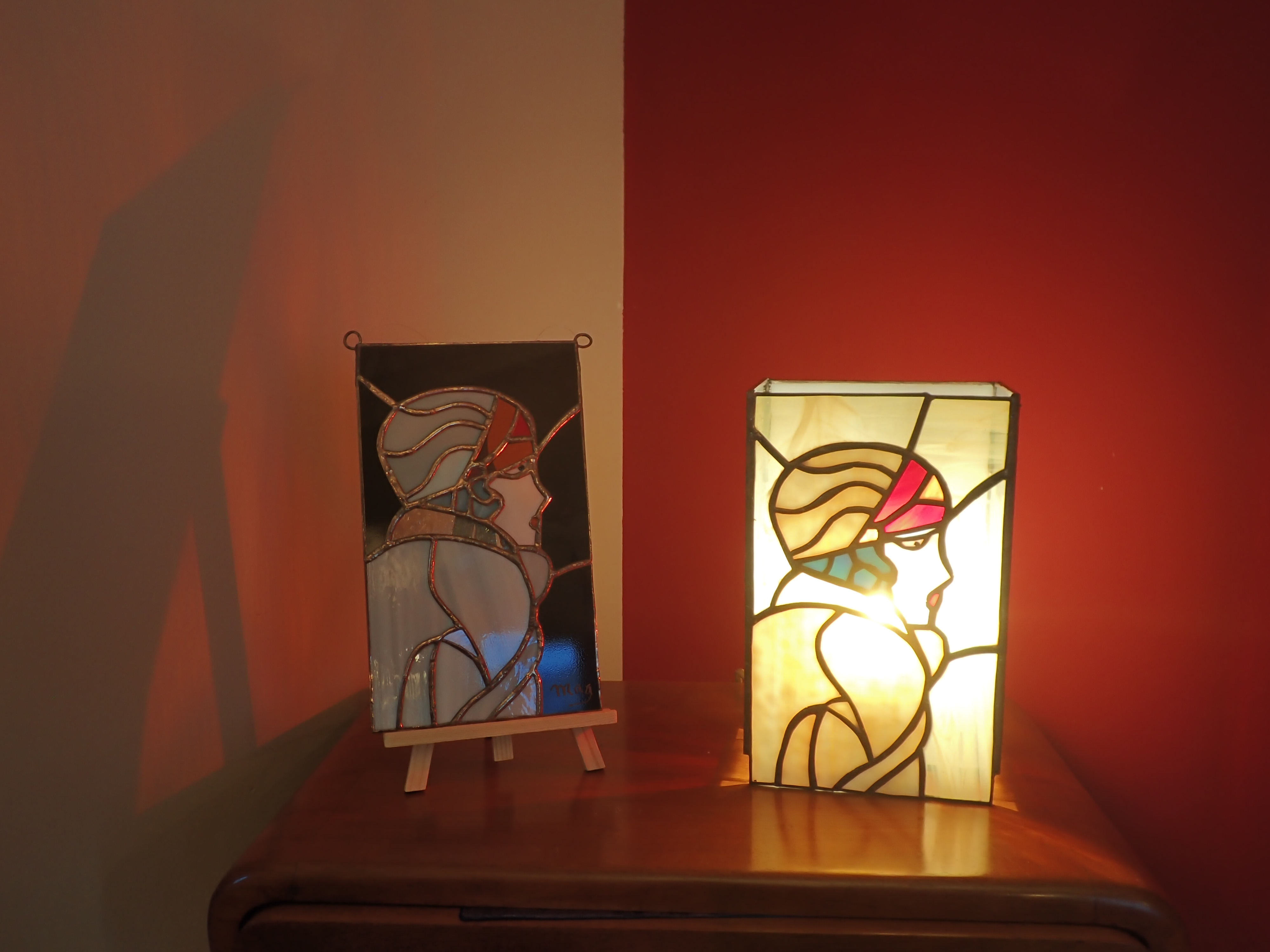 32 charleston la dame de verre montelimar france