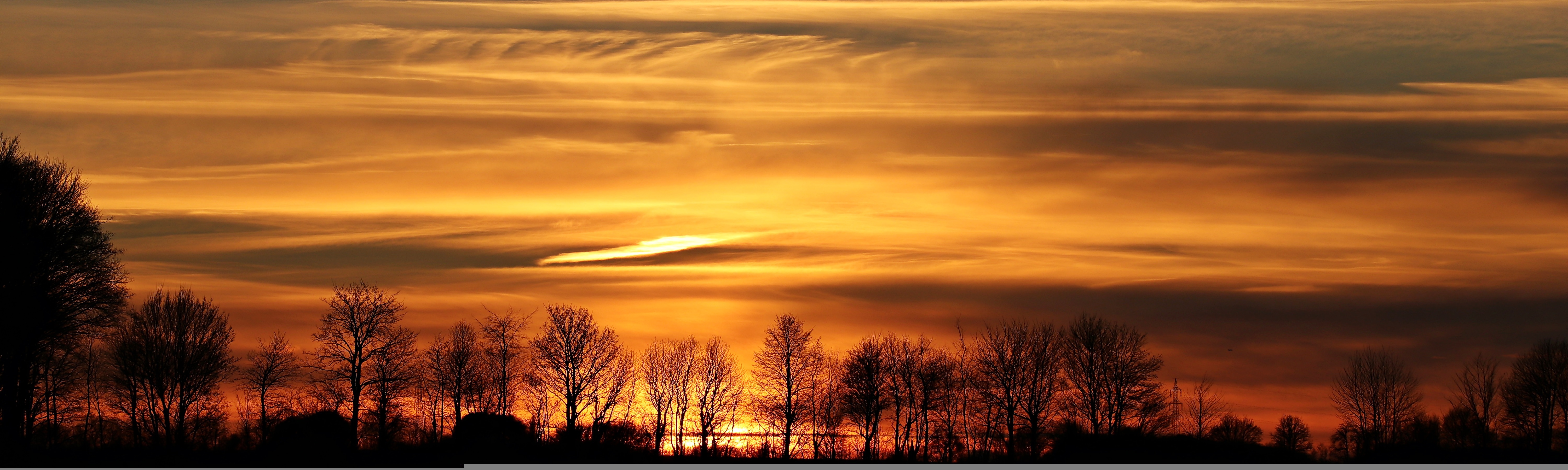 Sunset mentions legales