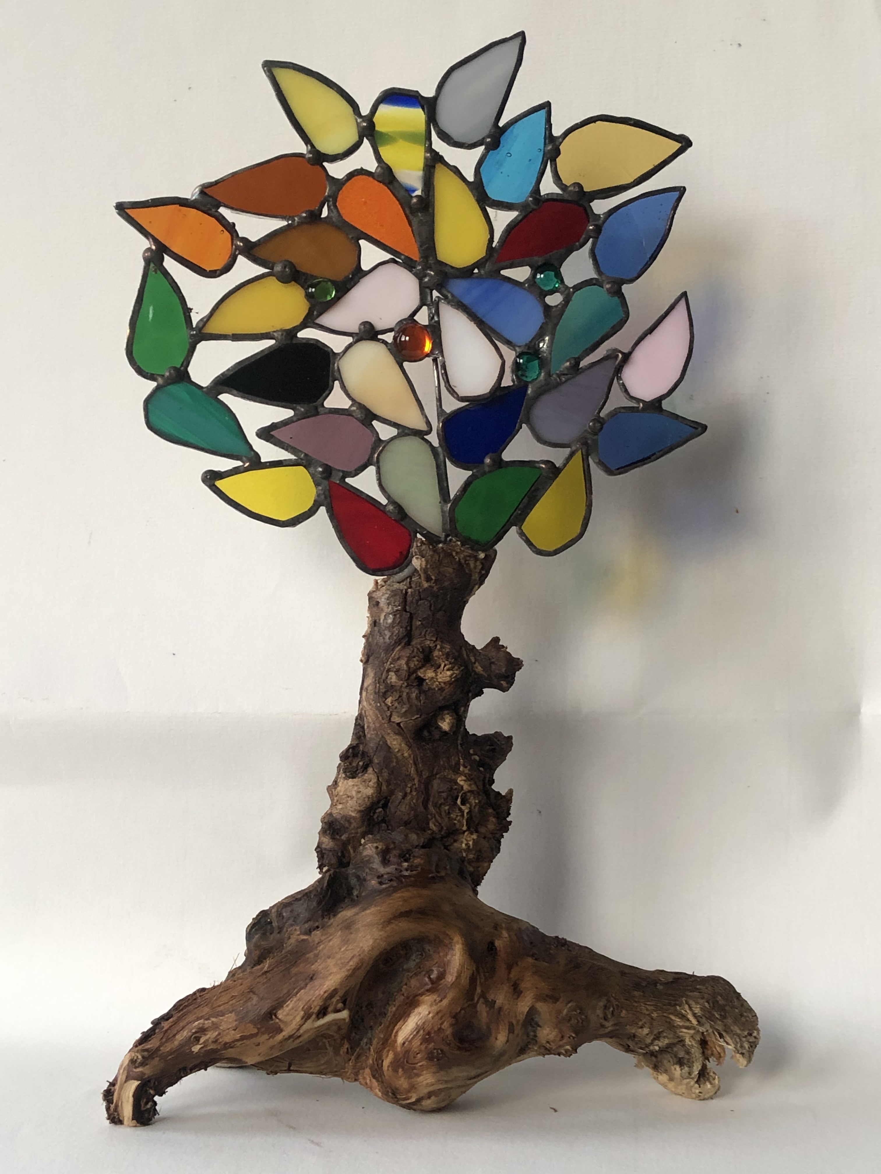 16 arbre de l amitie la dame de verre montelimar france