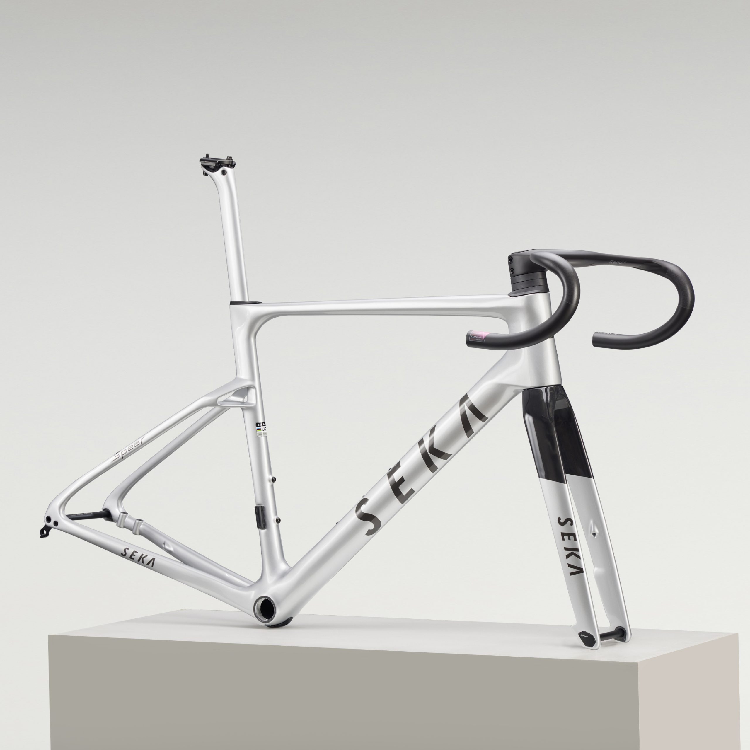 Achromatic silver seka spear scaled