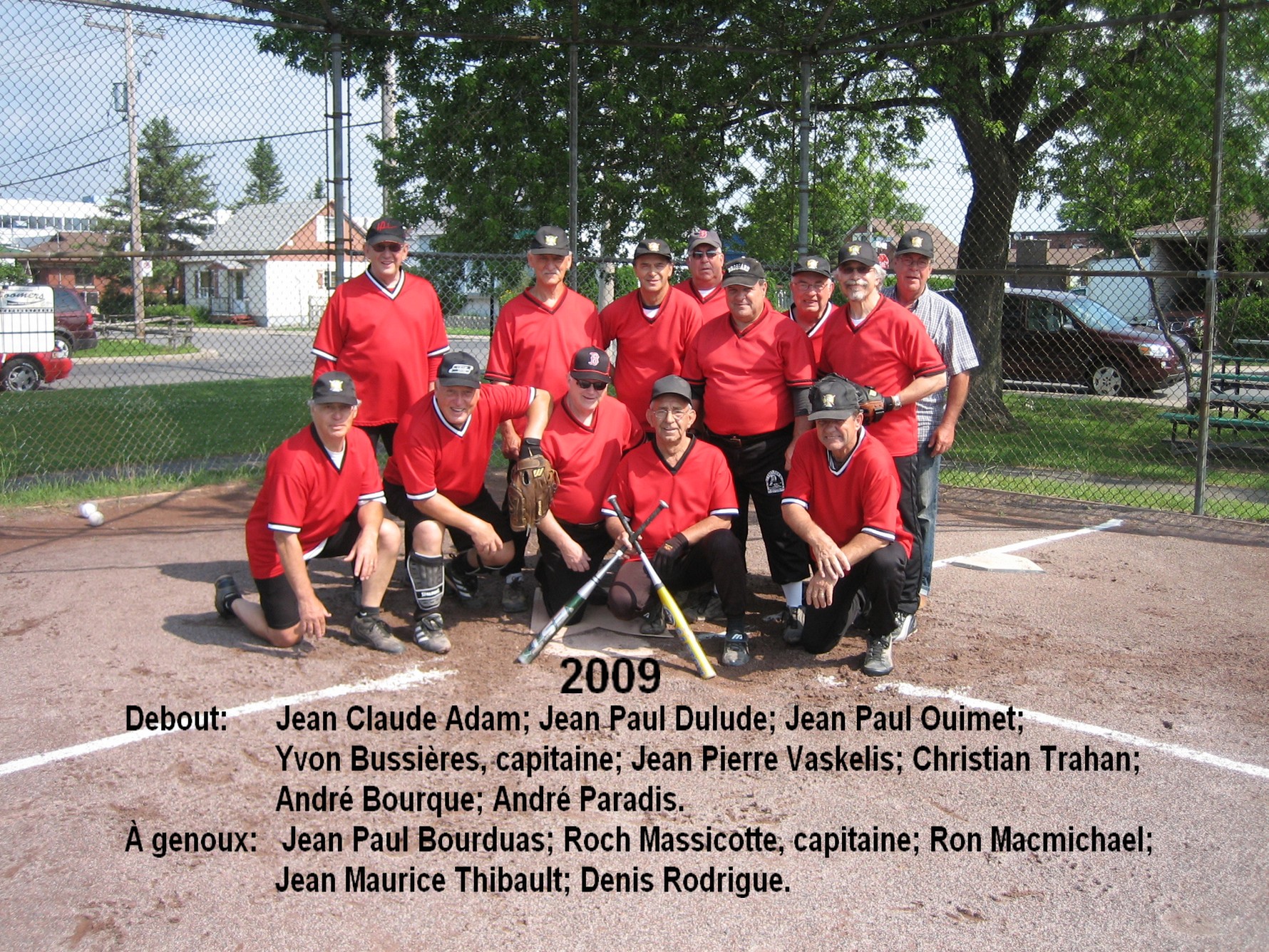 Copie-de-Equipe-Rouges-2009-004-9-89-x-7-42