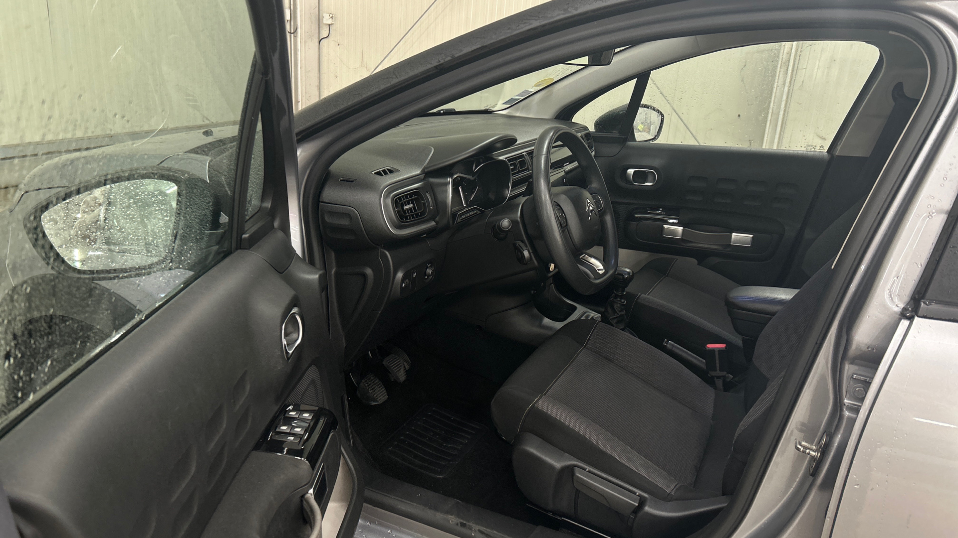 C3 iii hdi 100cv 2018 14 