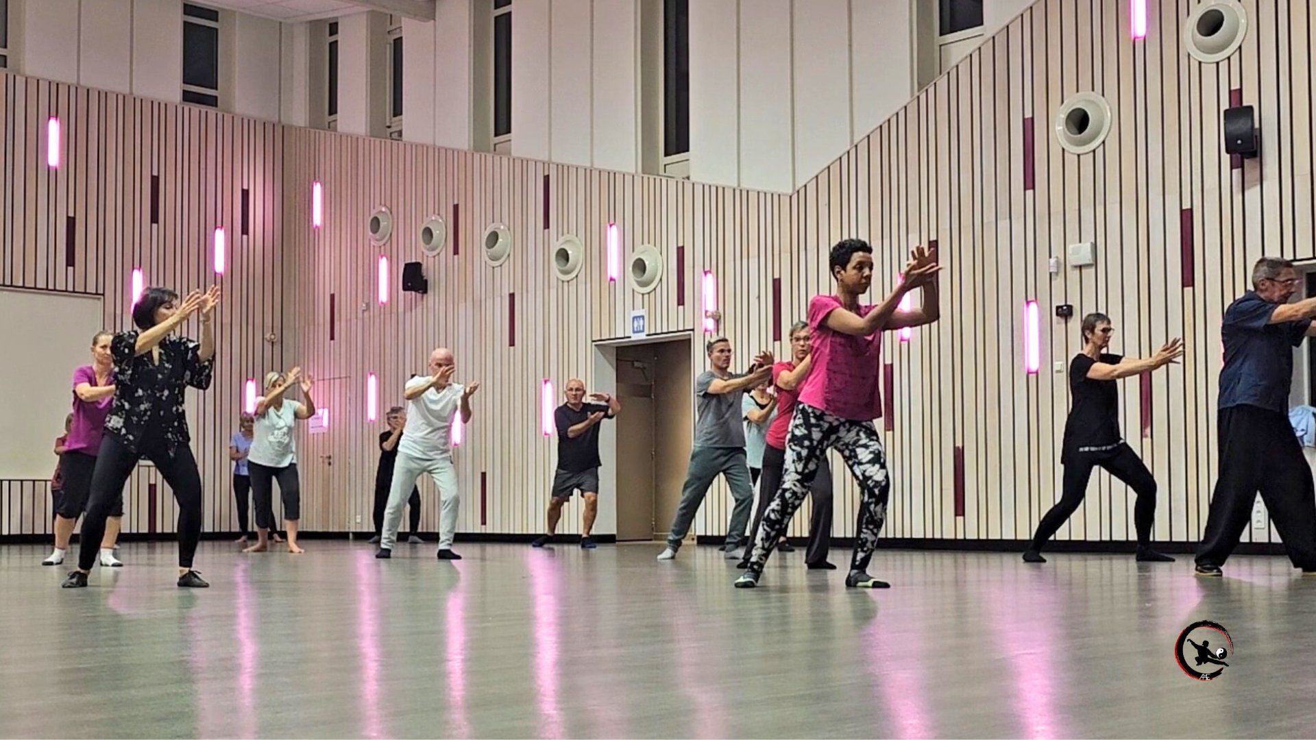 Article sur les cours de Tai Chi et Qi Gong de AME dans le Bulletin Municipal de Maubec
