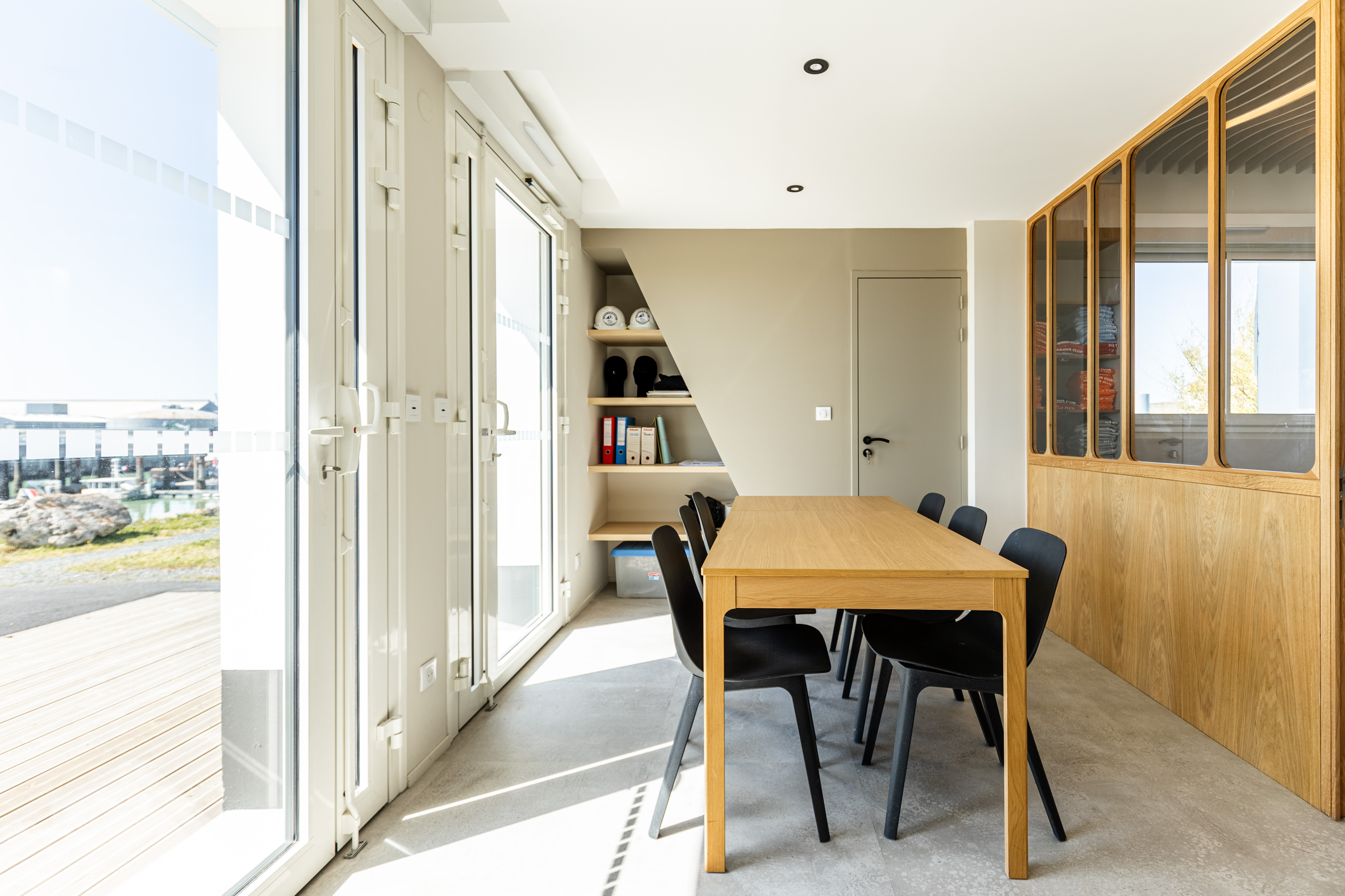 verrière en bois sur mesure arrondie