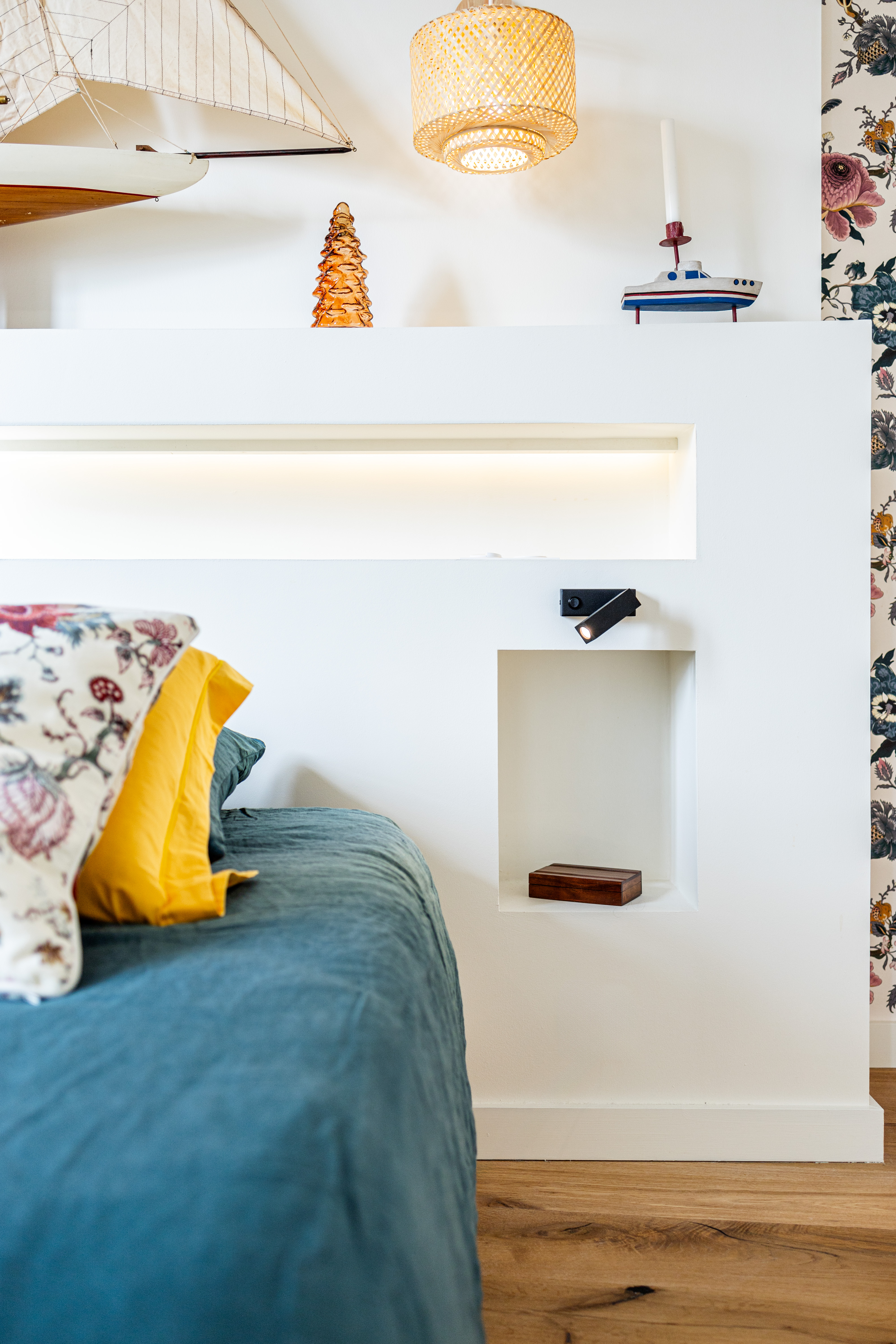 tête de lit sur mesure avec liseuse intégrée La Rochelle