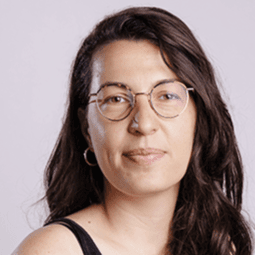 Olivia-Coniglio-carre