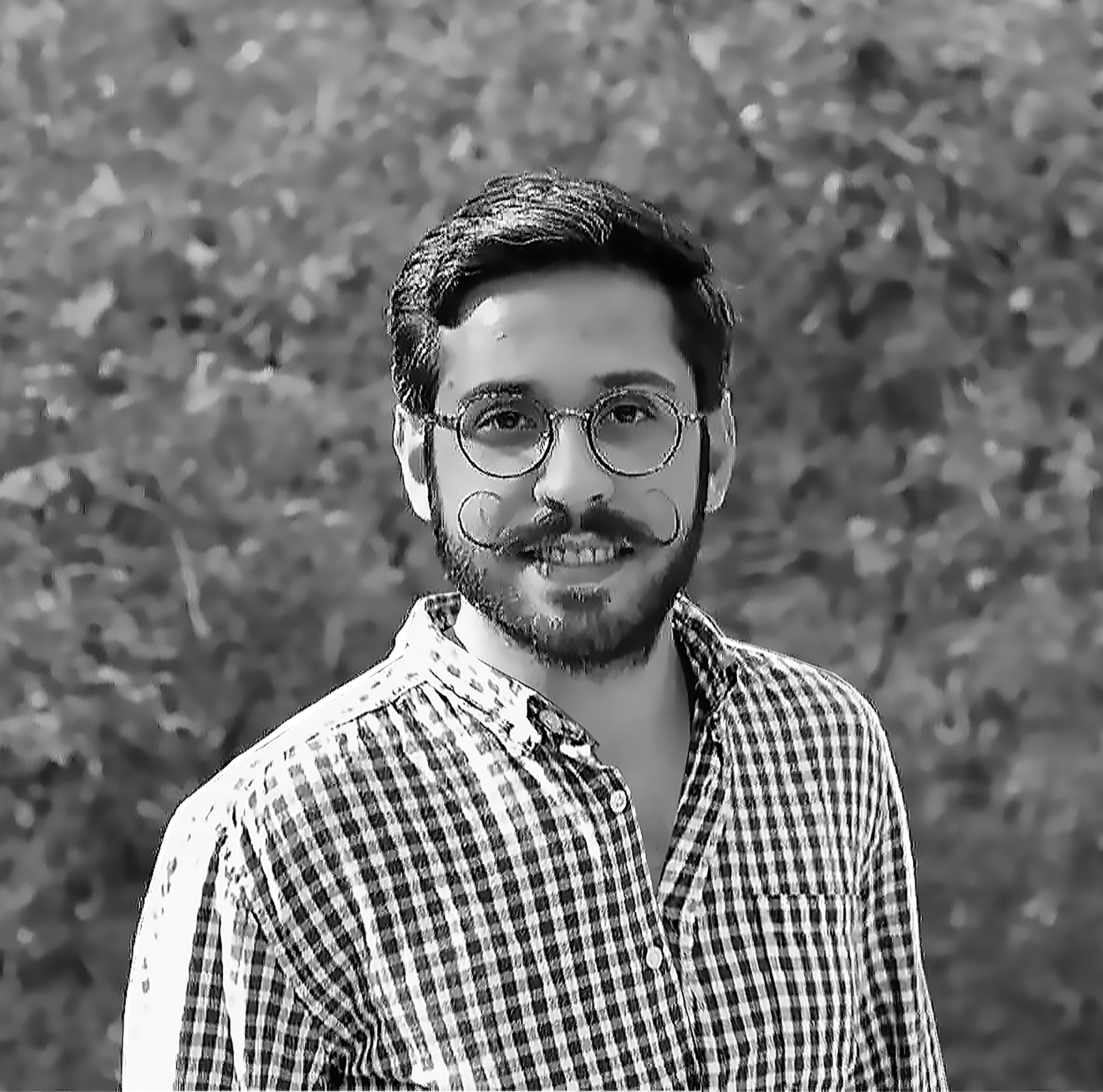Photo-LB-03-bw-